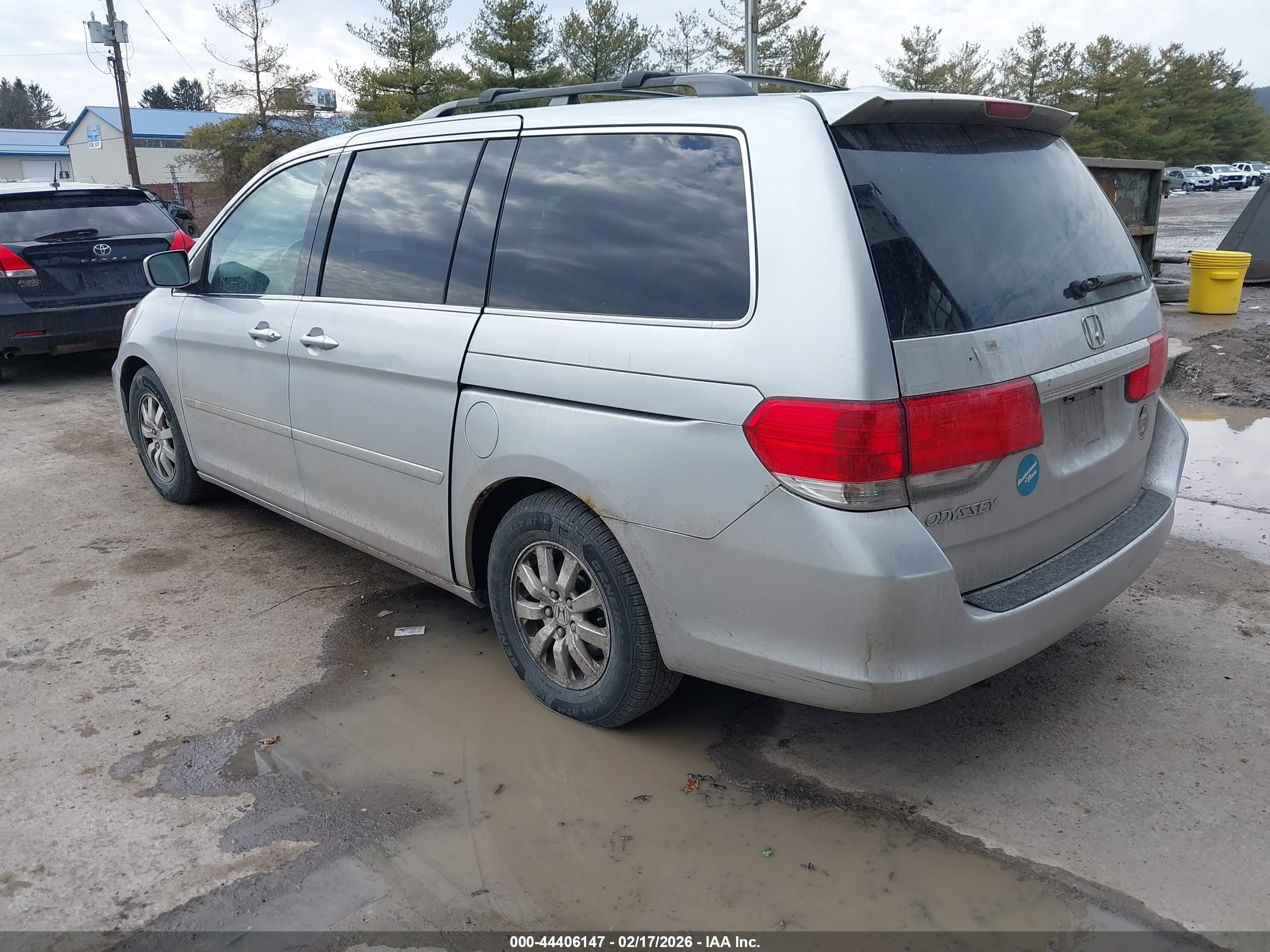 HONDA ODYSSEY image 3
