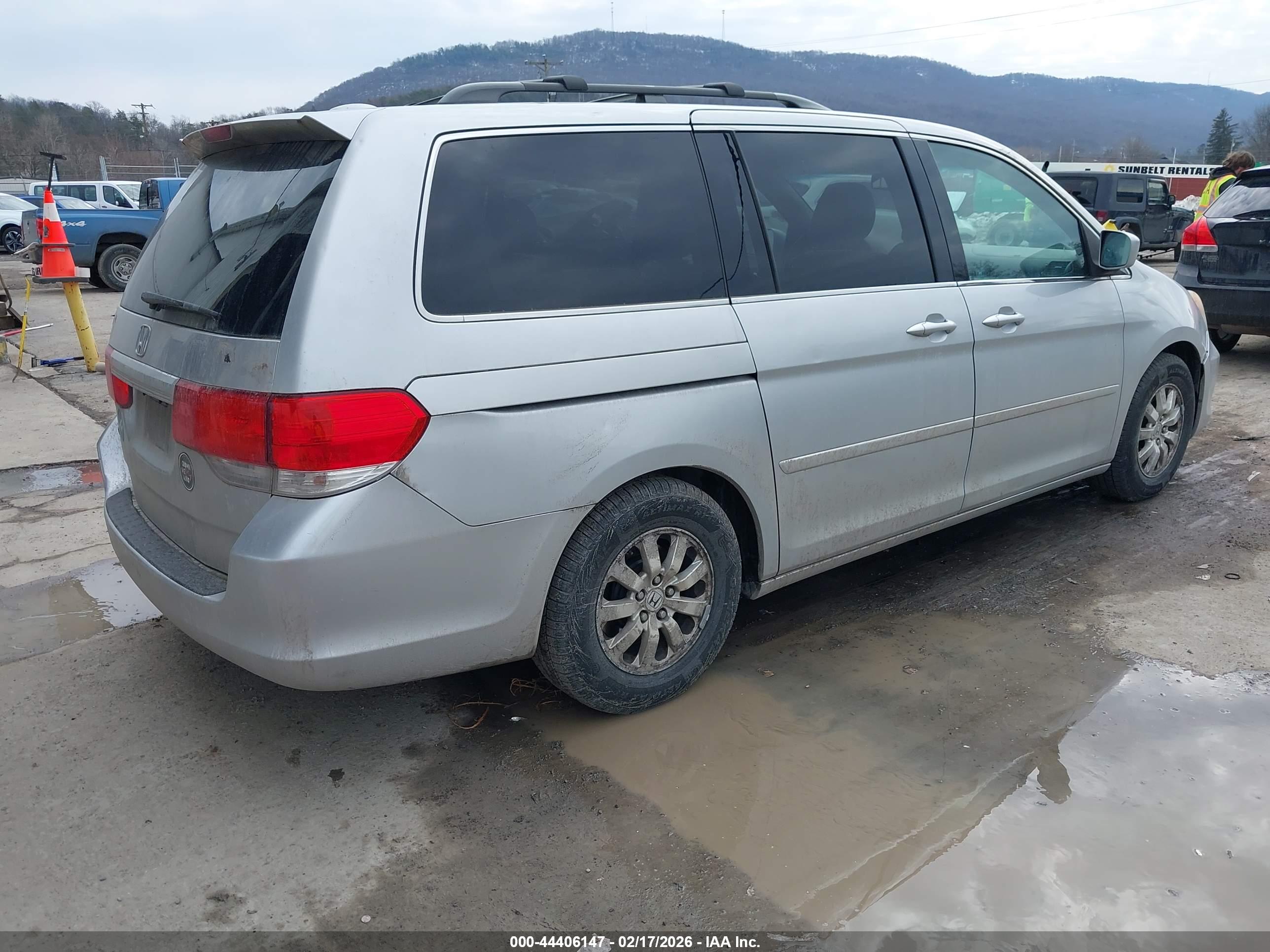 HONDA ODYSSEY image 4