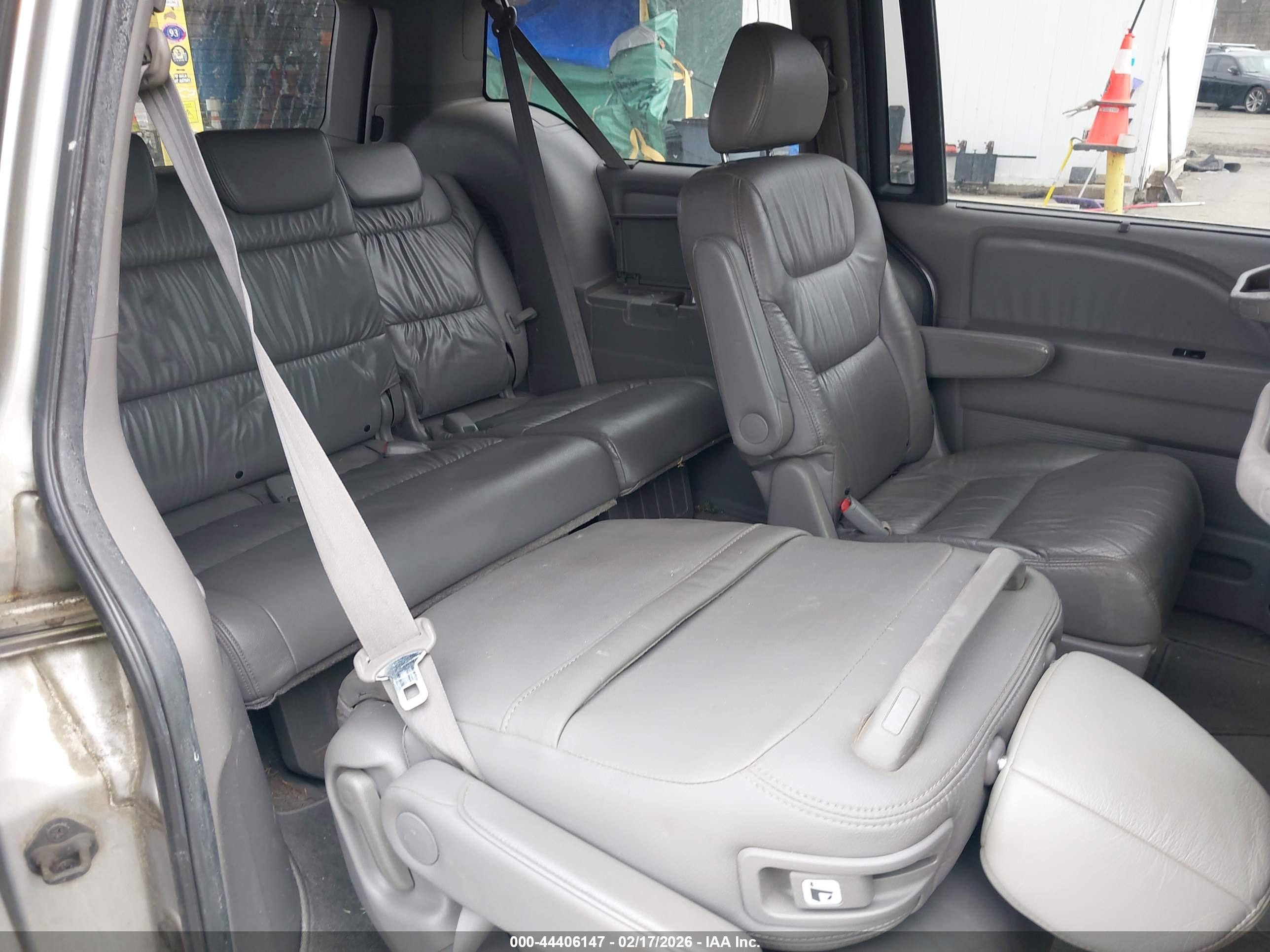 HONDA ODYSSEY image 8