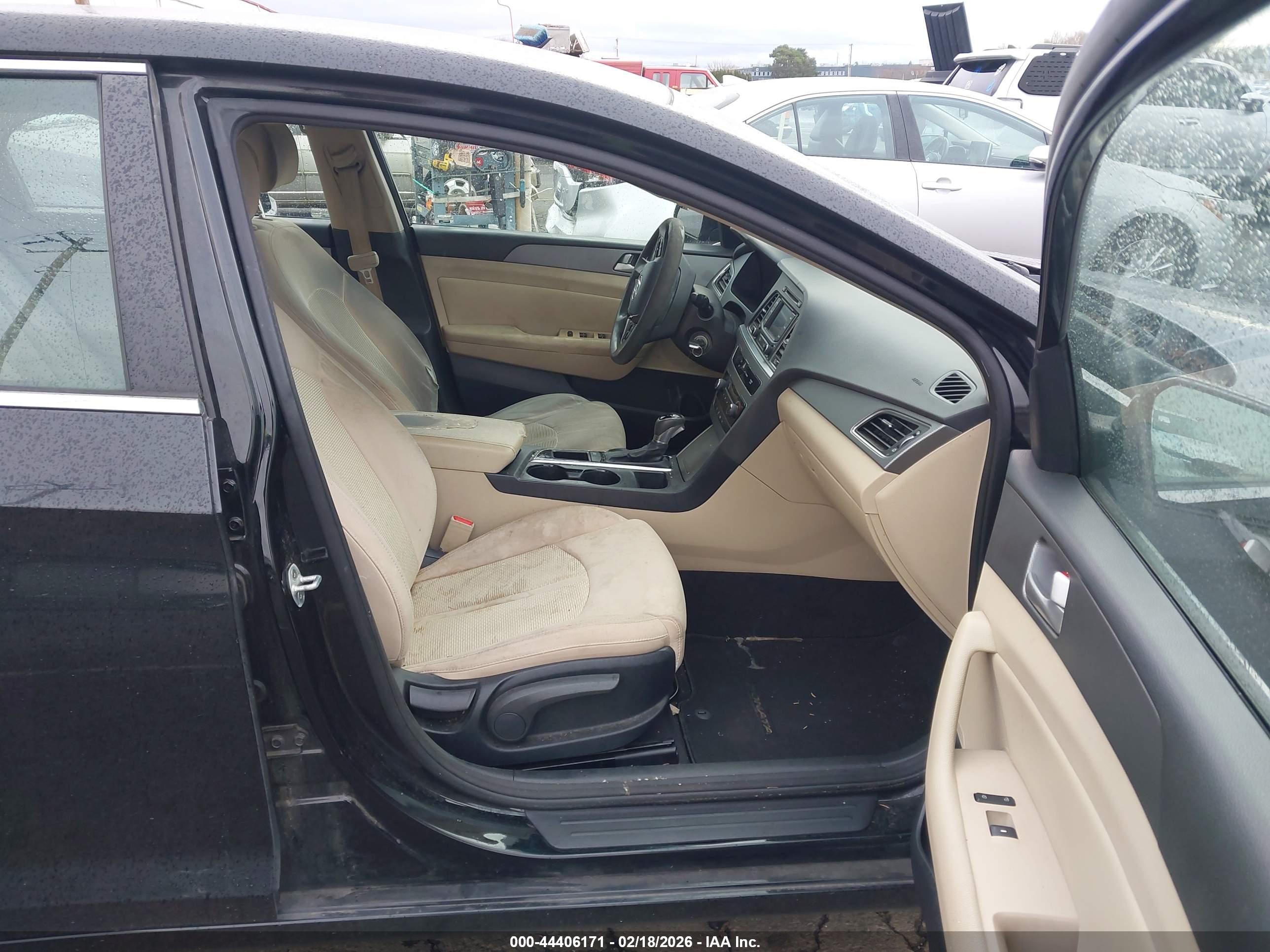 HYUNDAI SONATA image 5