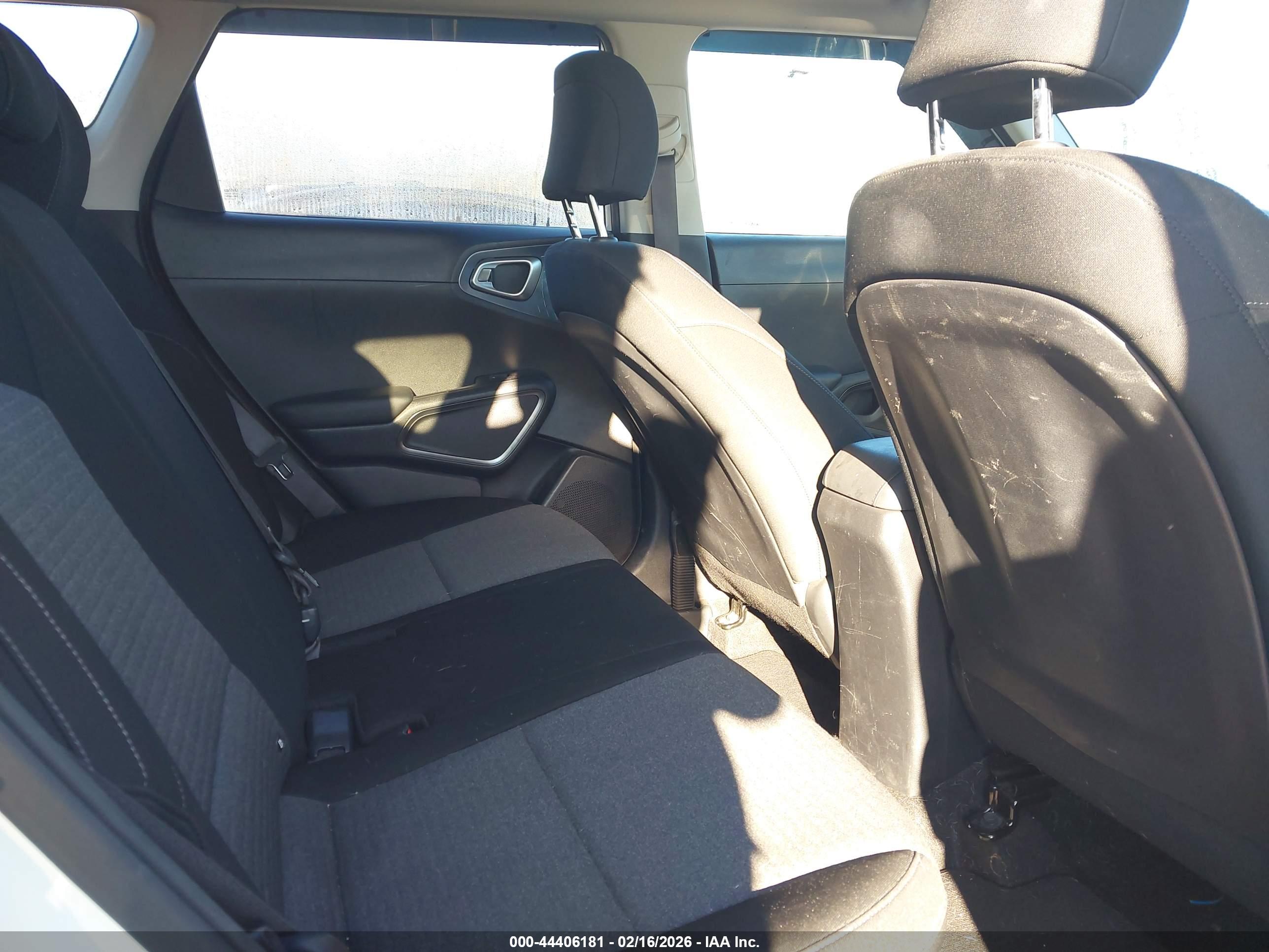 KIA SOUL image 8