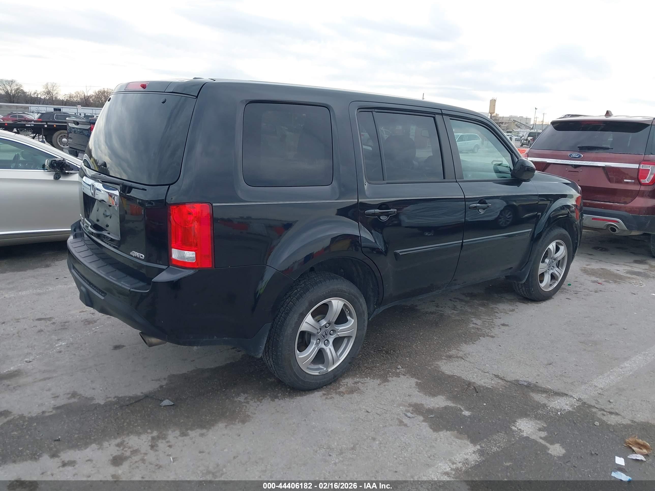 HONDA PILOT image 4