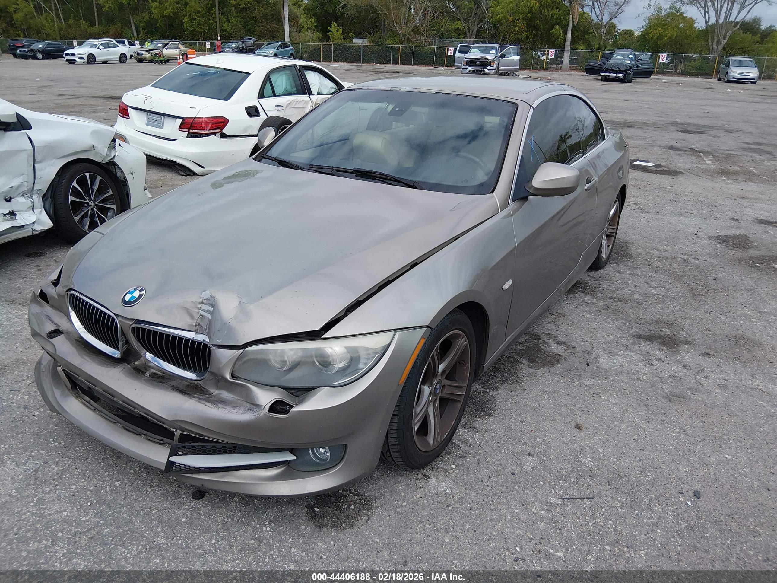 BMW 328I image 2