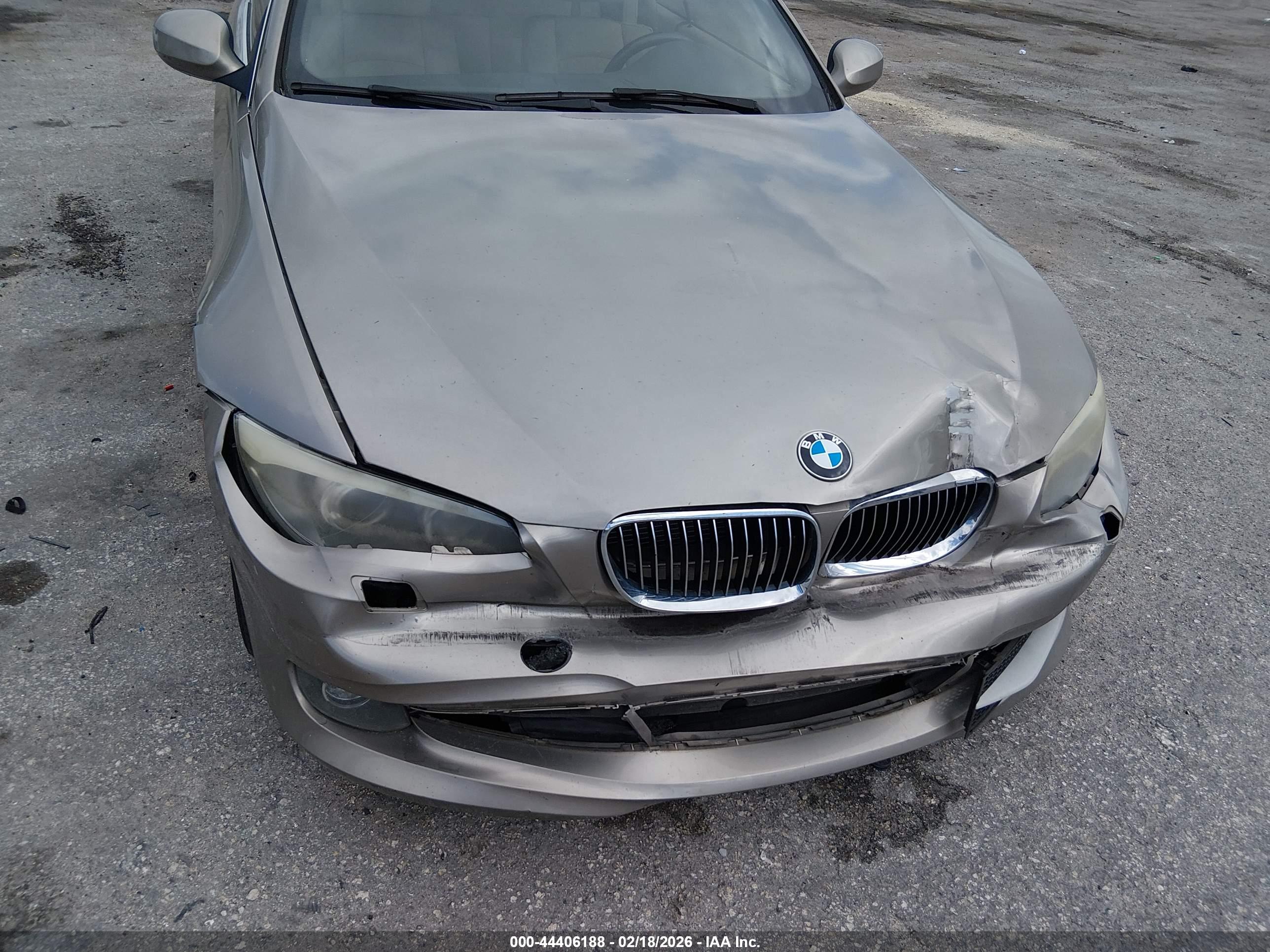 BMW 328I image 6