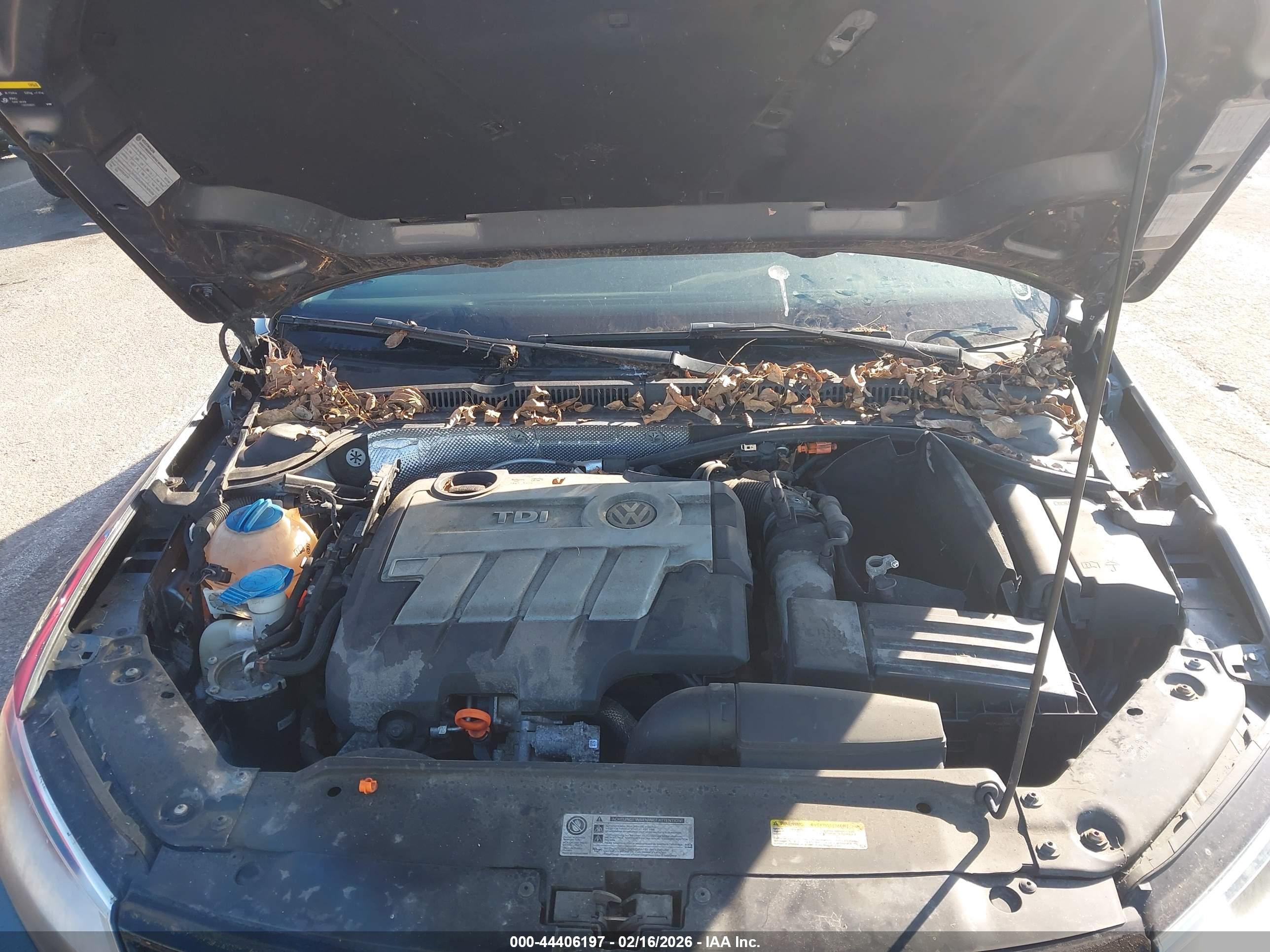 VOLKSWAGEN JETTA image 10