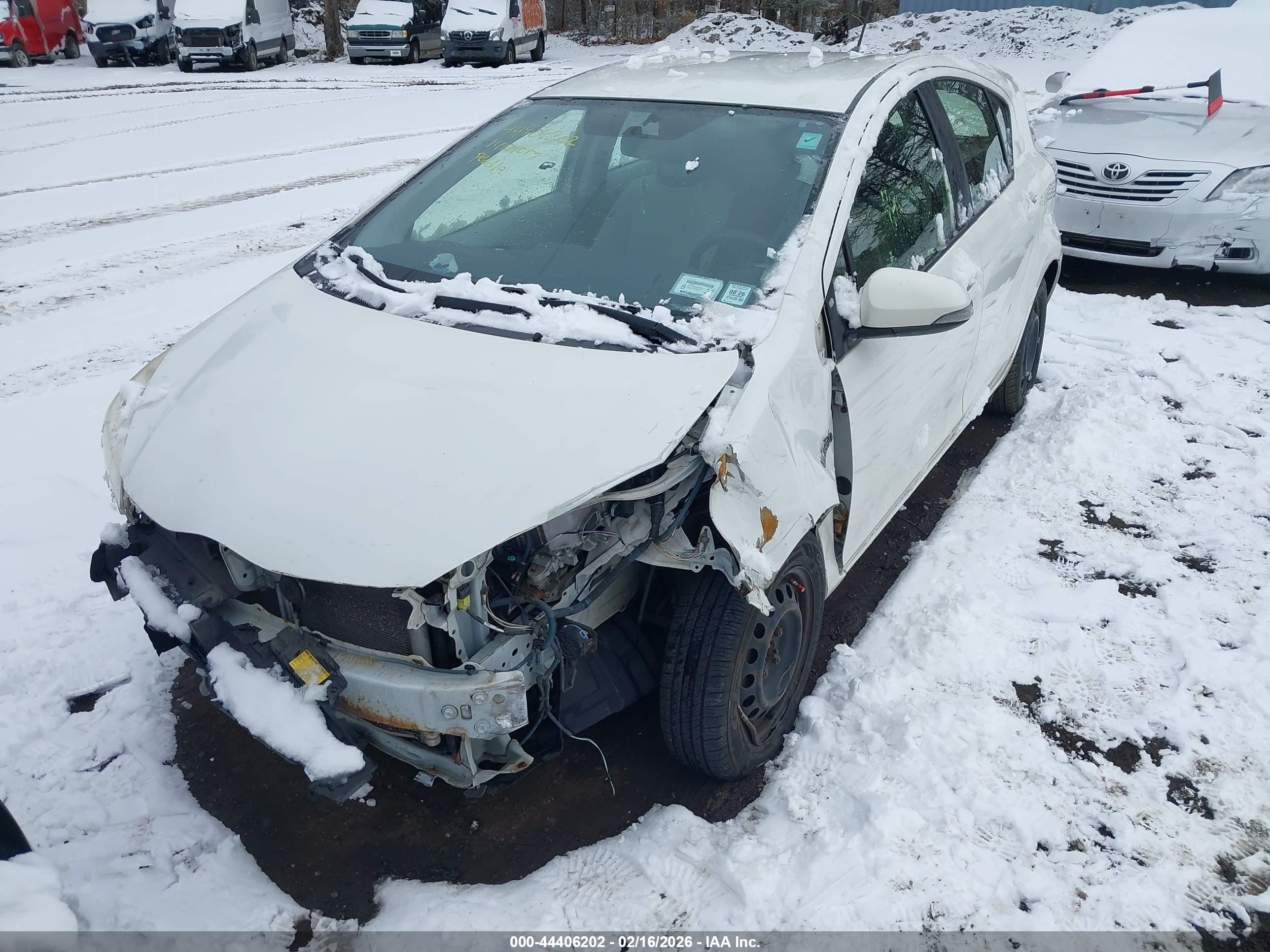 TOYOTA PRIUS image 6