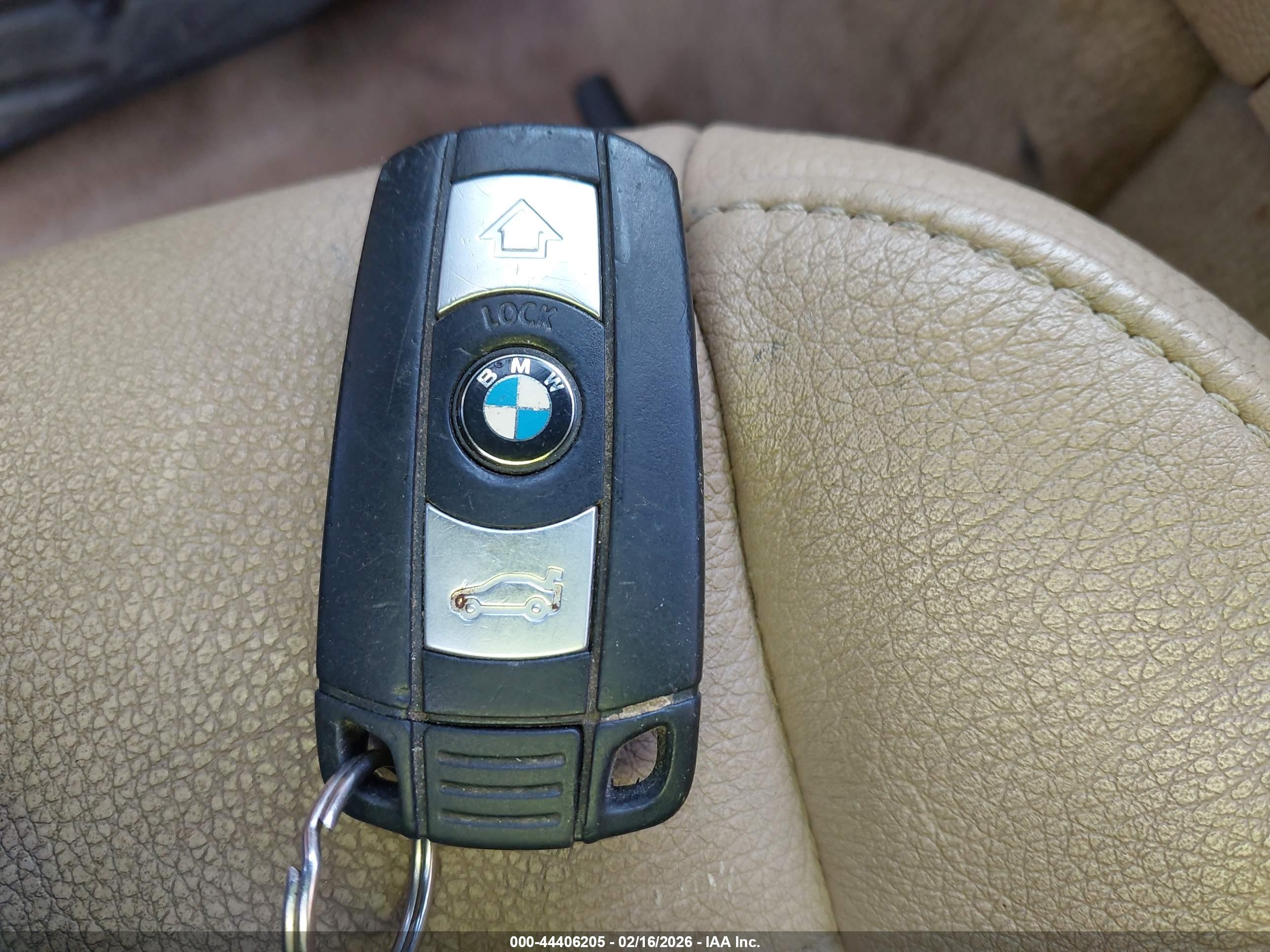 BMW 328I image 11