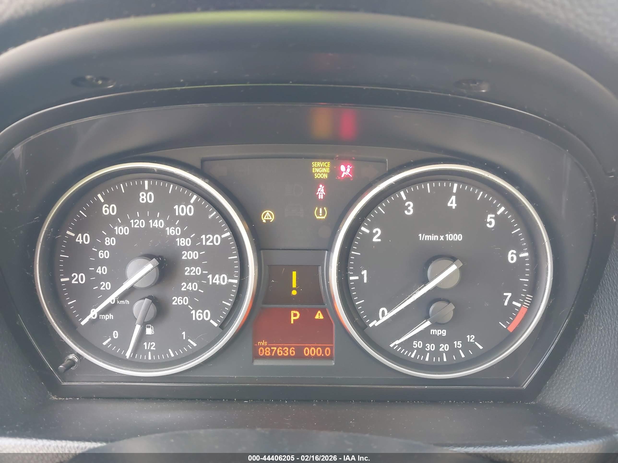 BMW 328I image 7