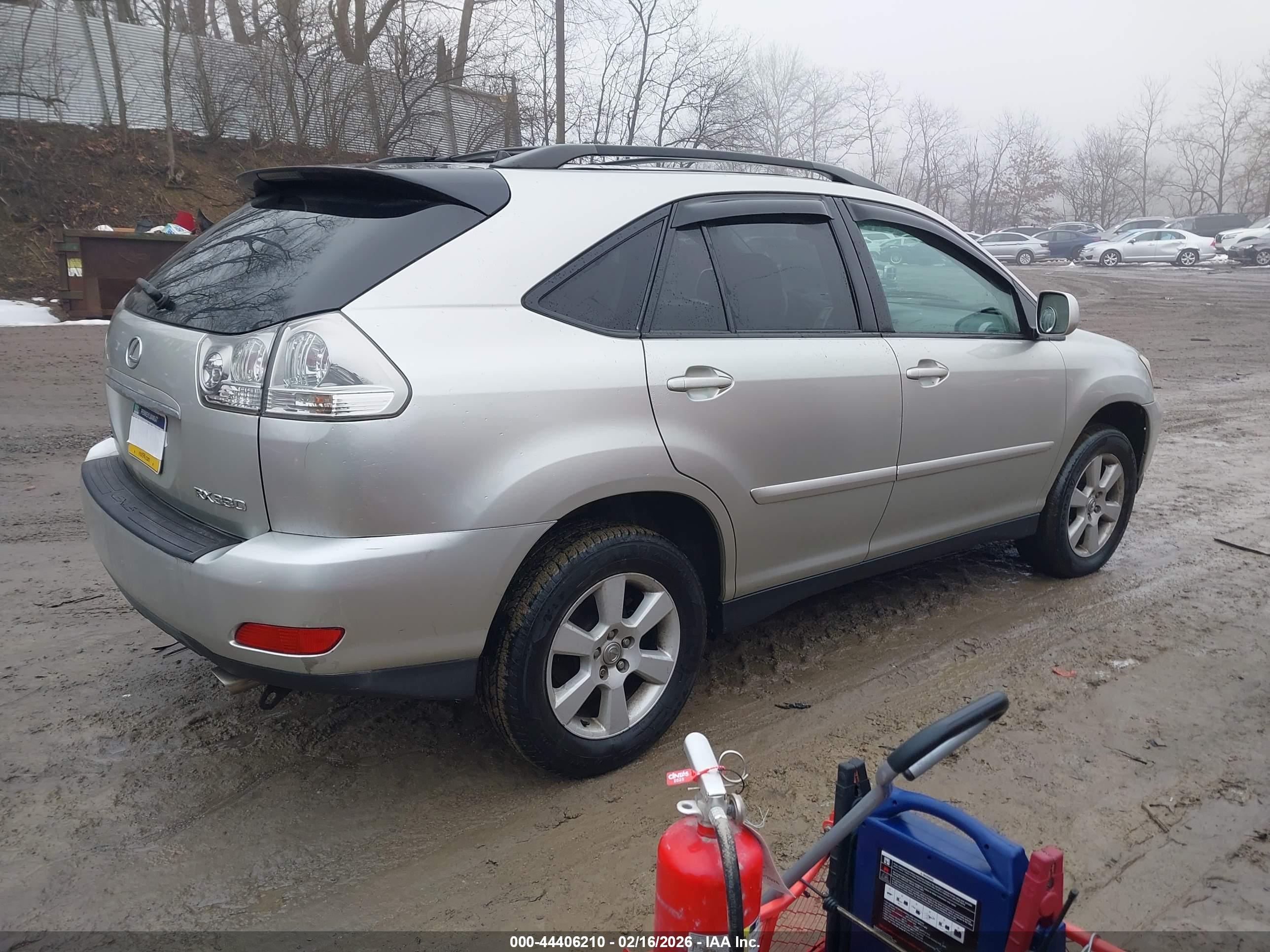LEXUS RX image 4