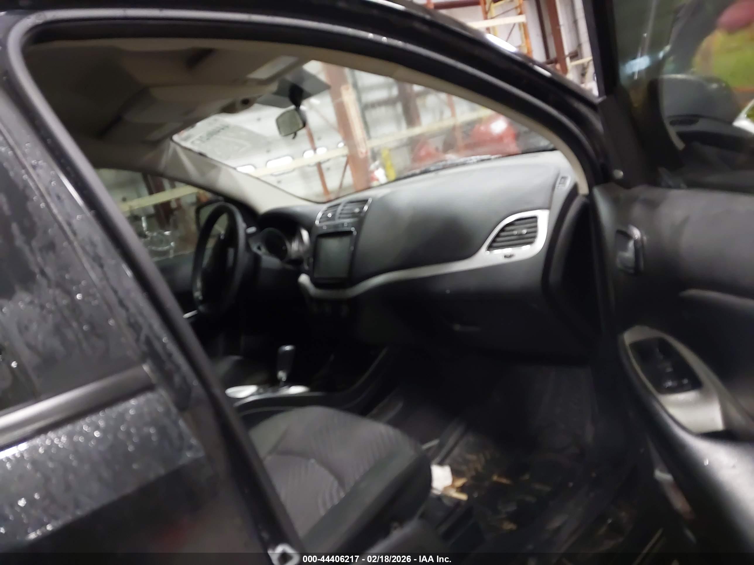 DODGE JOURNEY image 5