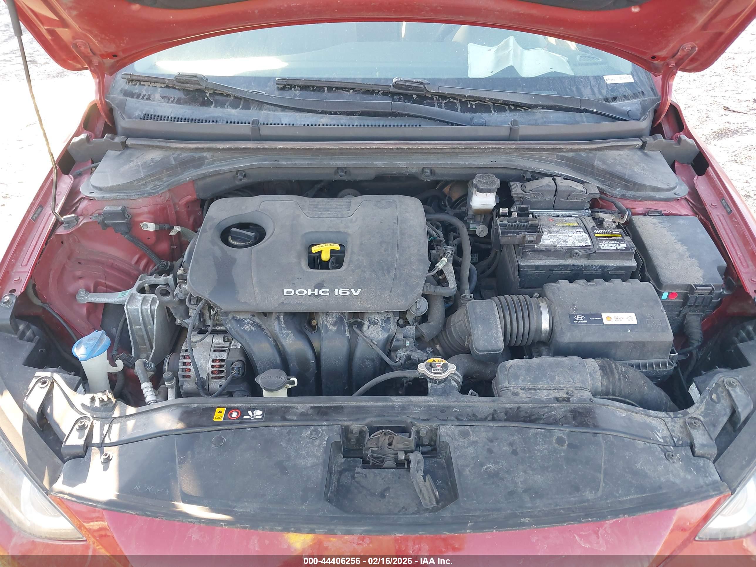 HYUNDAI ELANTRA image 10