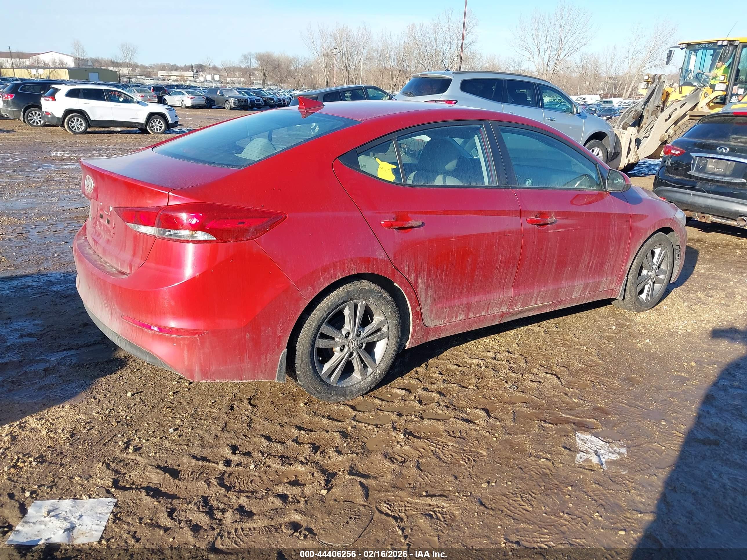 HYUNDAI ELANTRA image 4