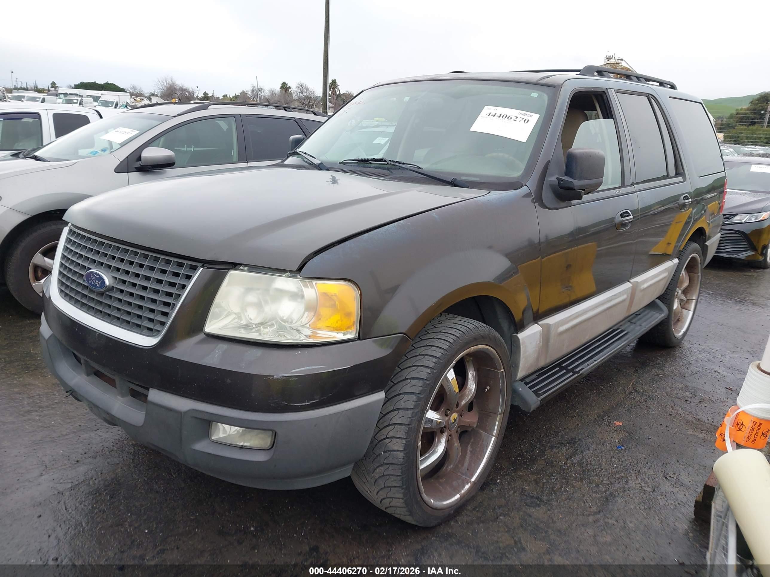 FORD EXPEDITION image 2