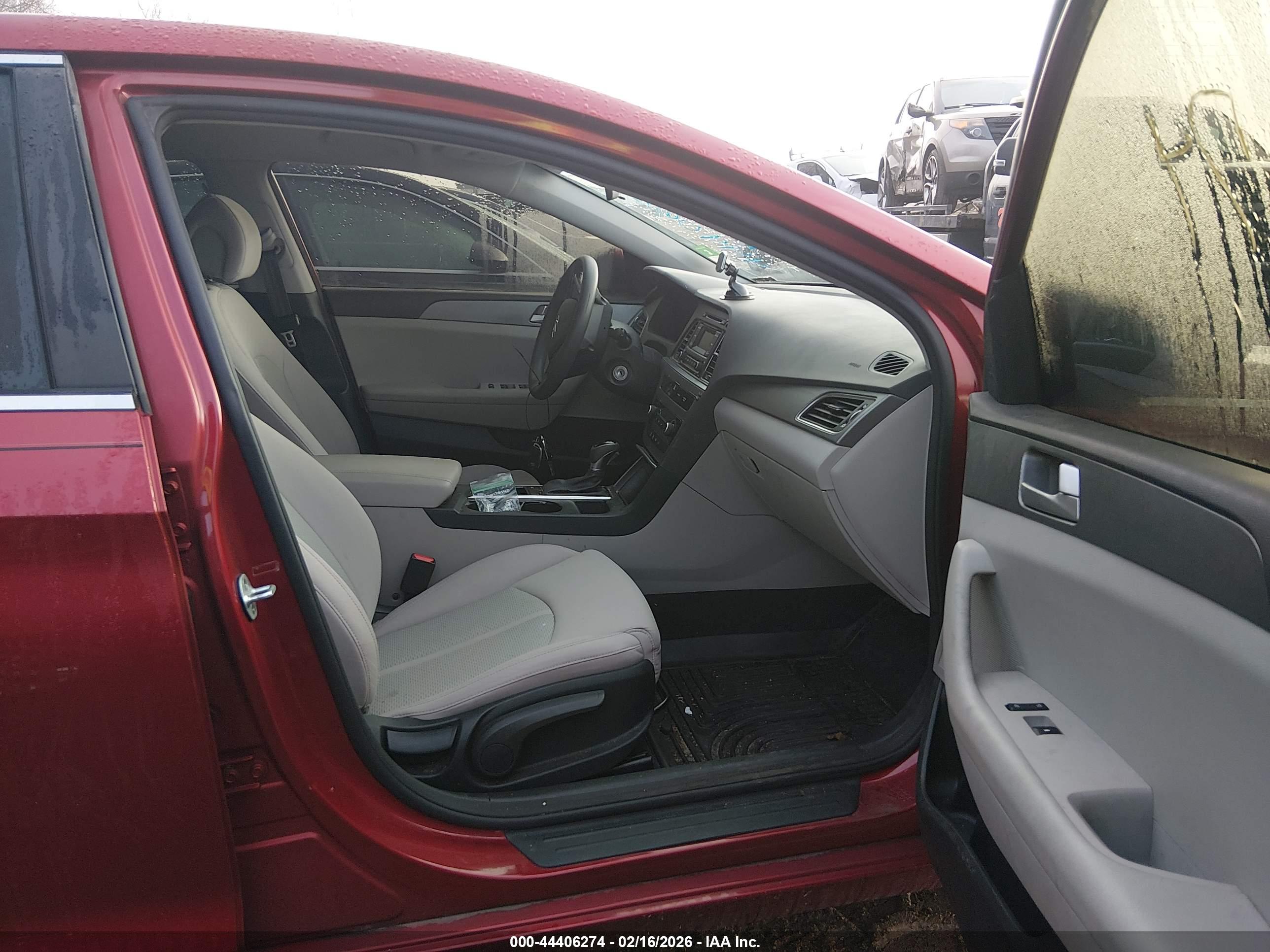 HYUNDAI SONATA image 5