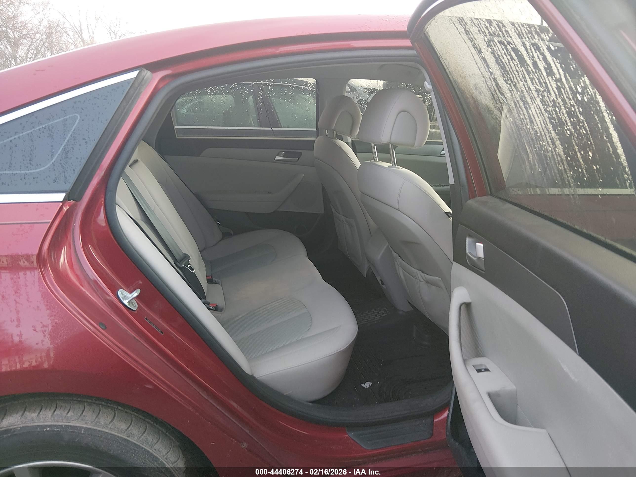 HYUNDAI SONATA image 8