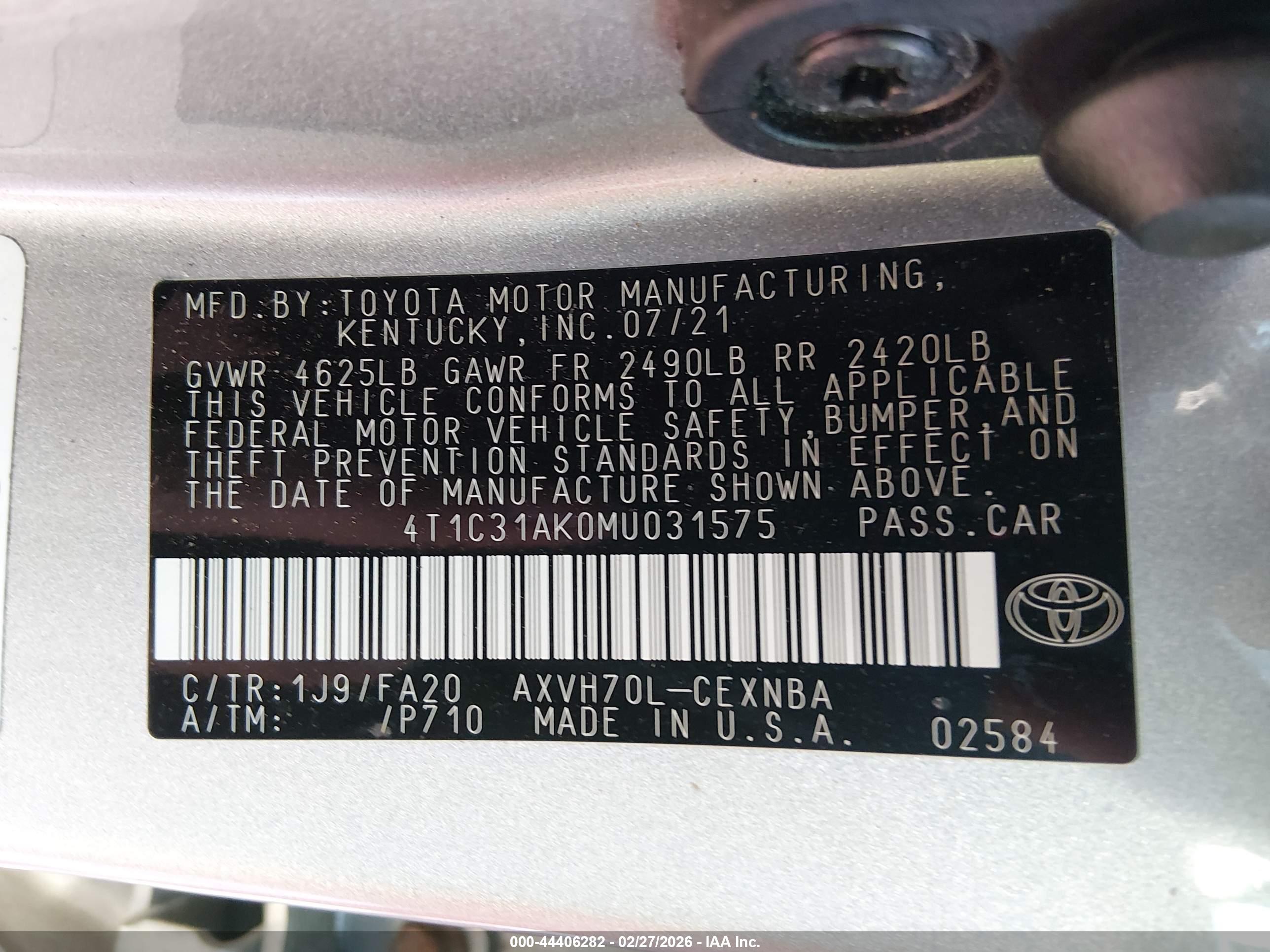 TOYOTA CAMRY image 9