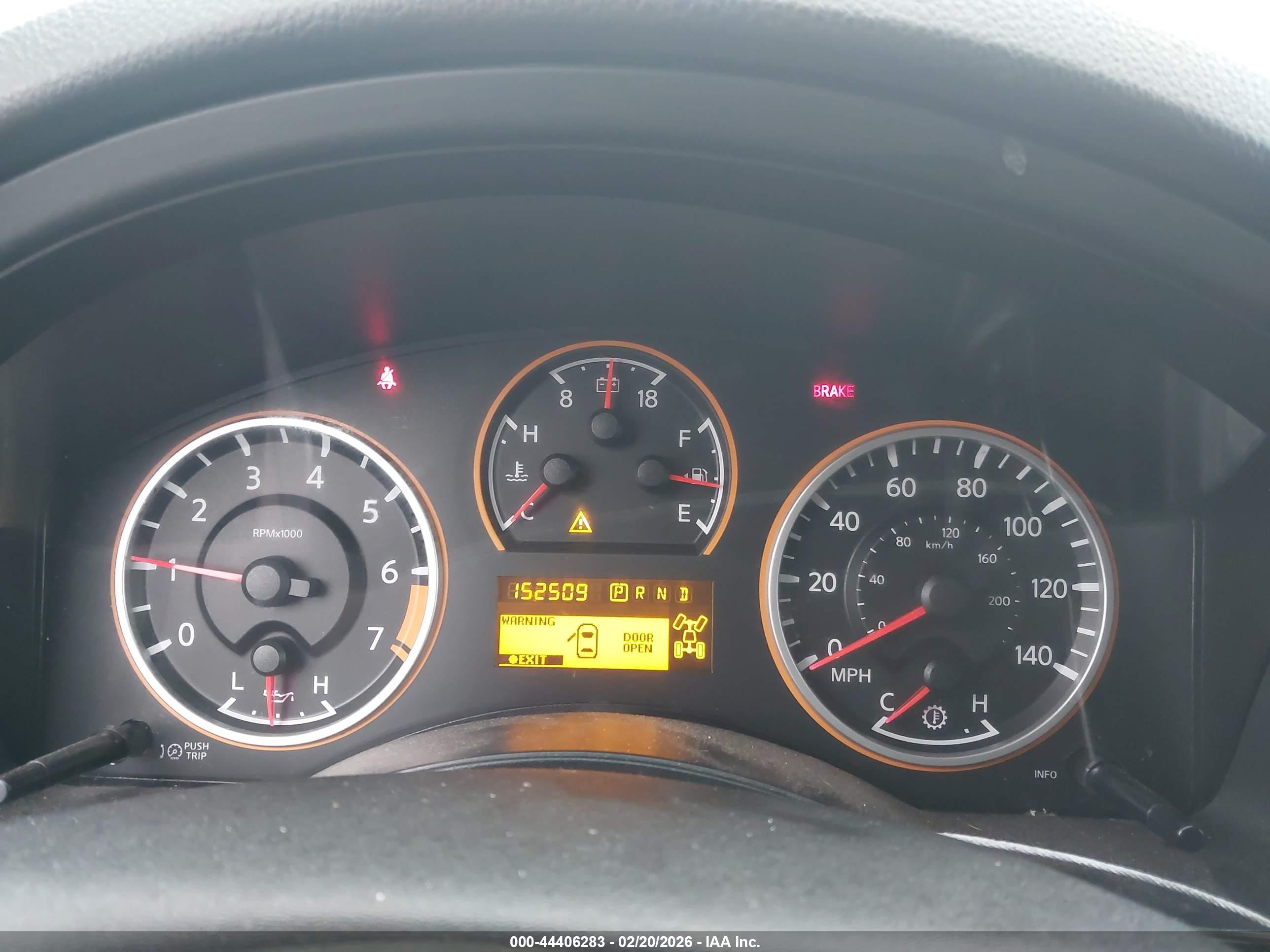 NISSAN ARMADA image 7