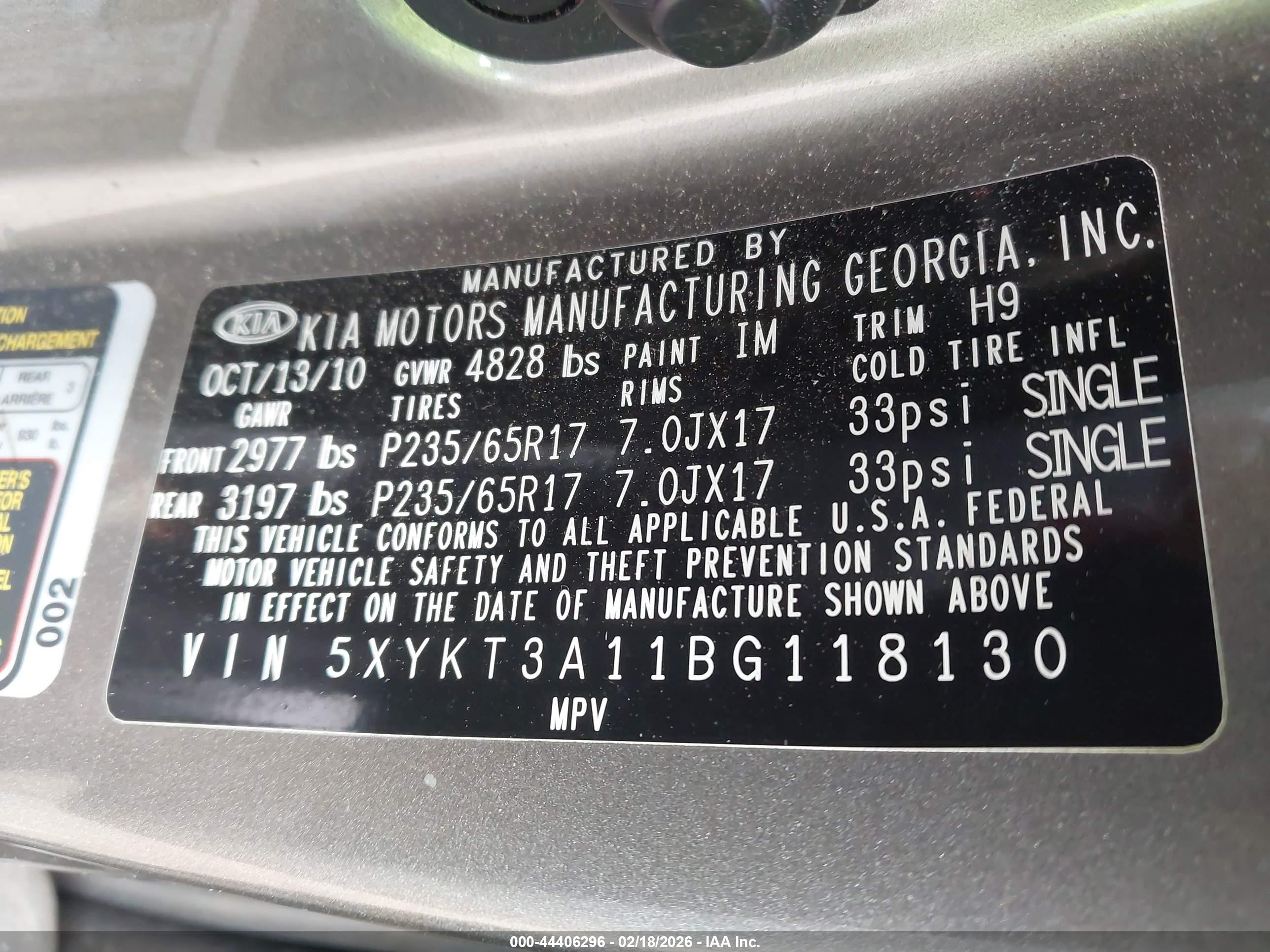 KIA SORENTO image 9