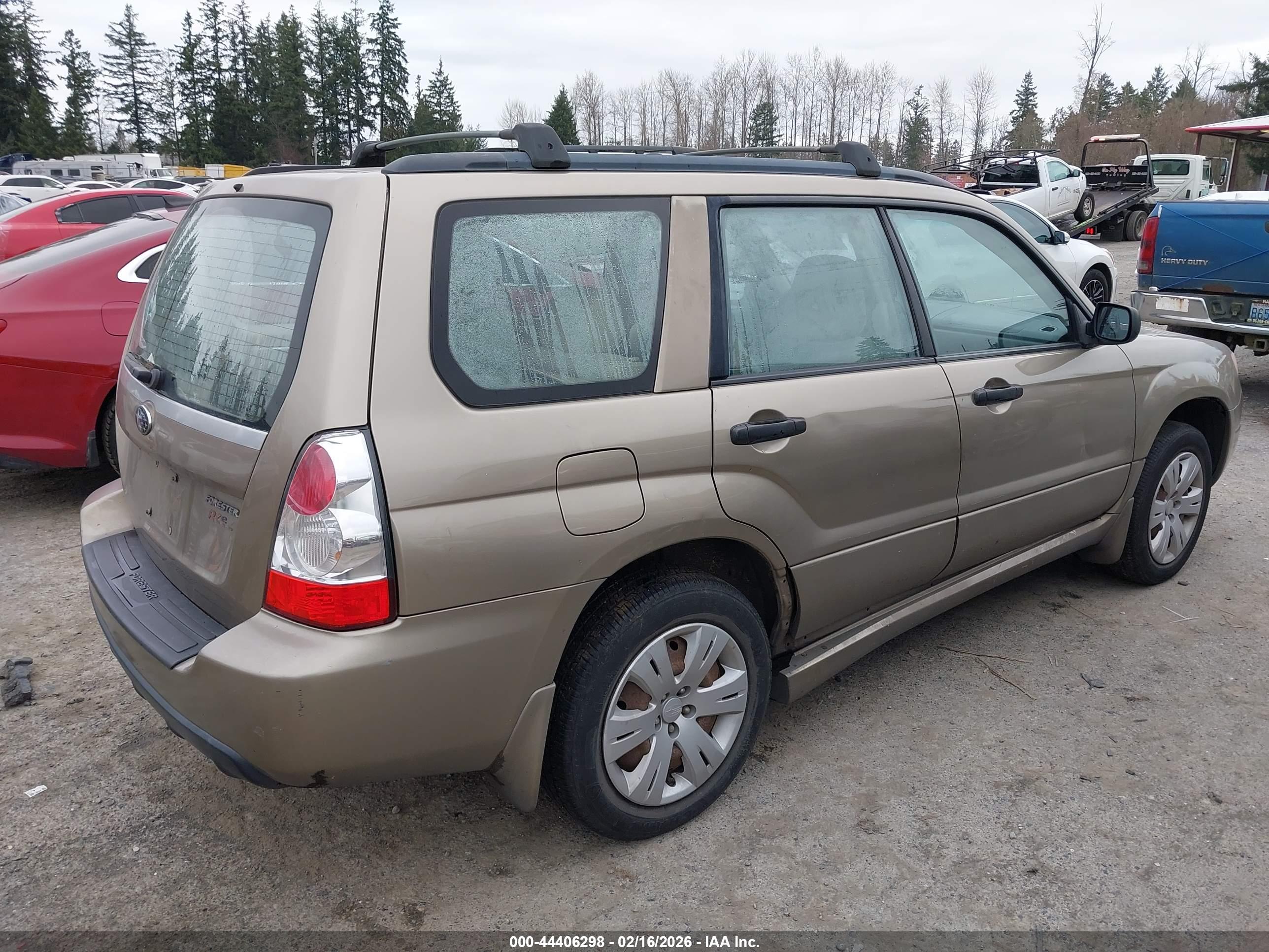 SUBARU FORESTER image 4