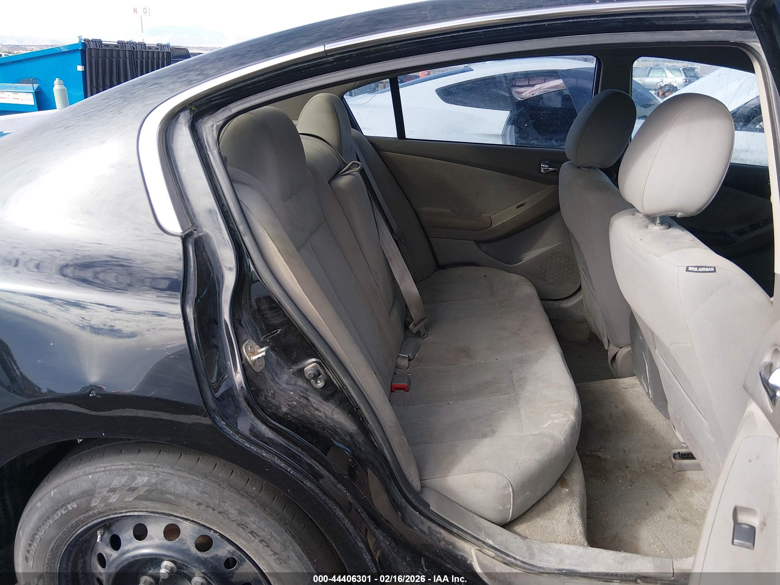 NISSAN ALTIMA image 8