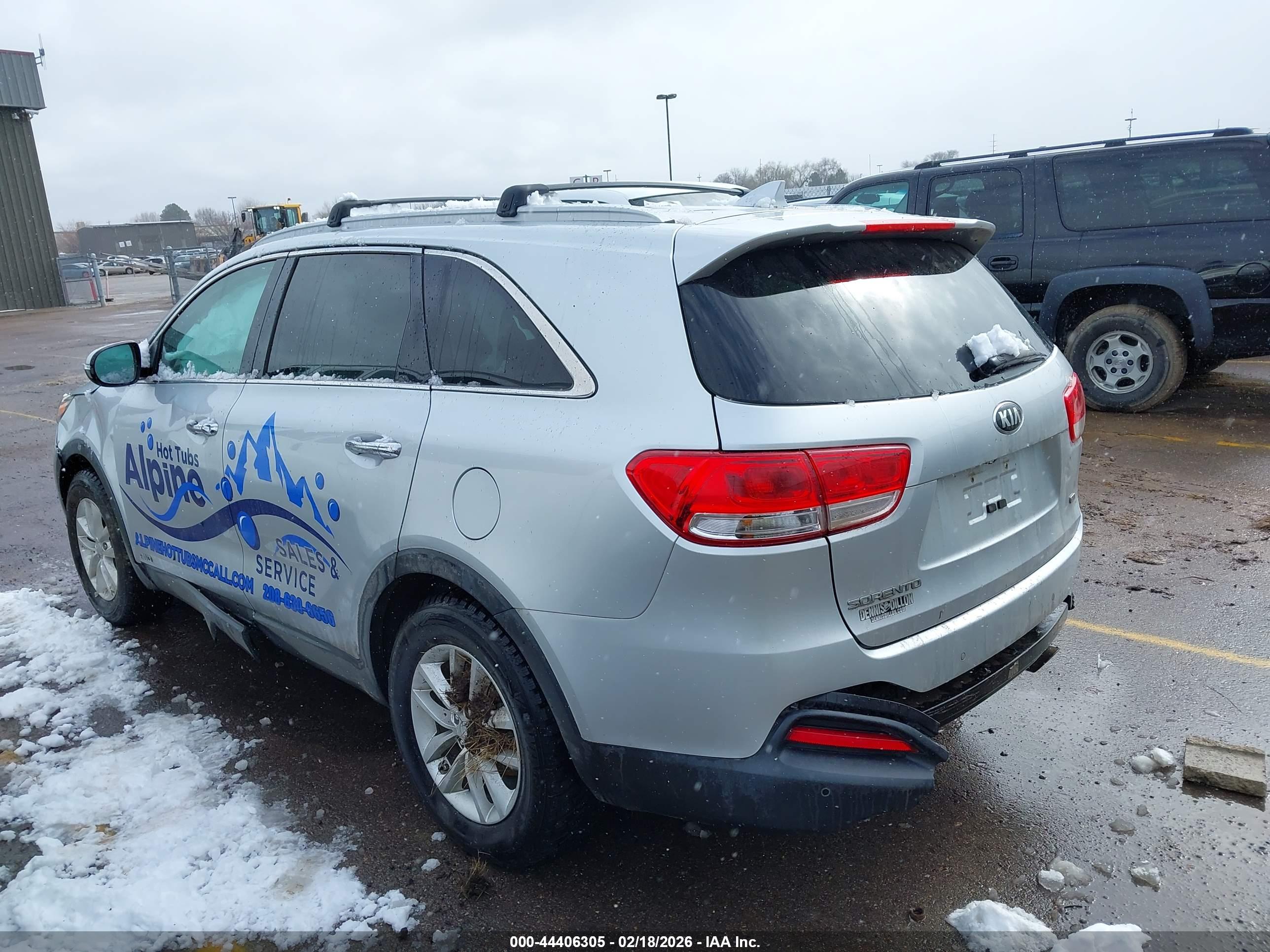 KIA SORENTO image 3