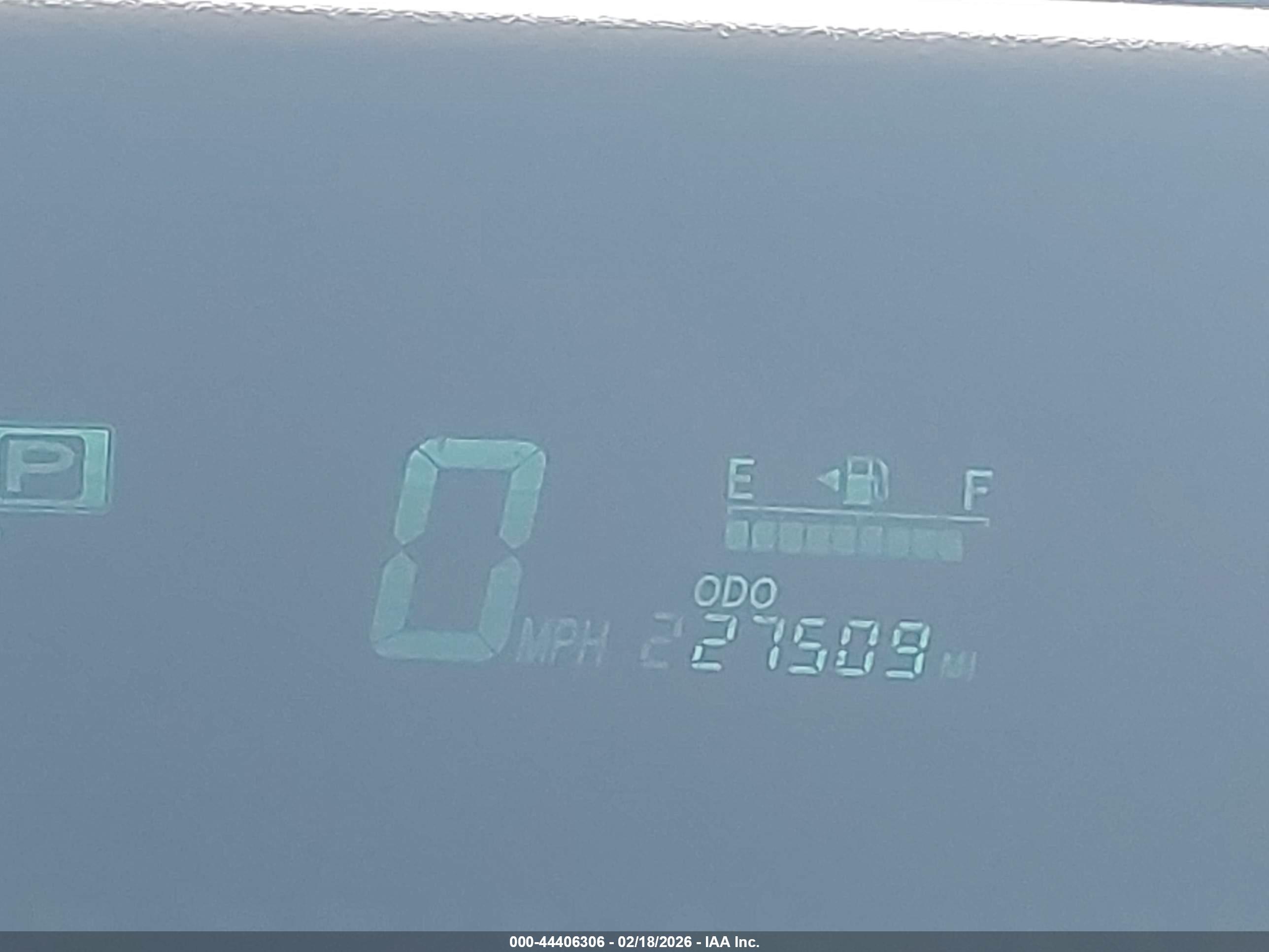 TOYOTA PRIUS image 7