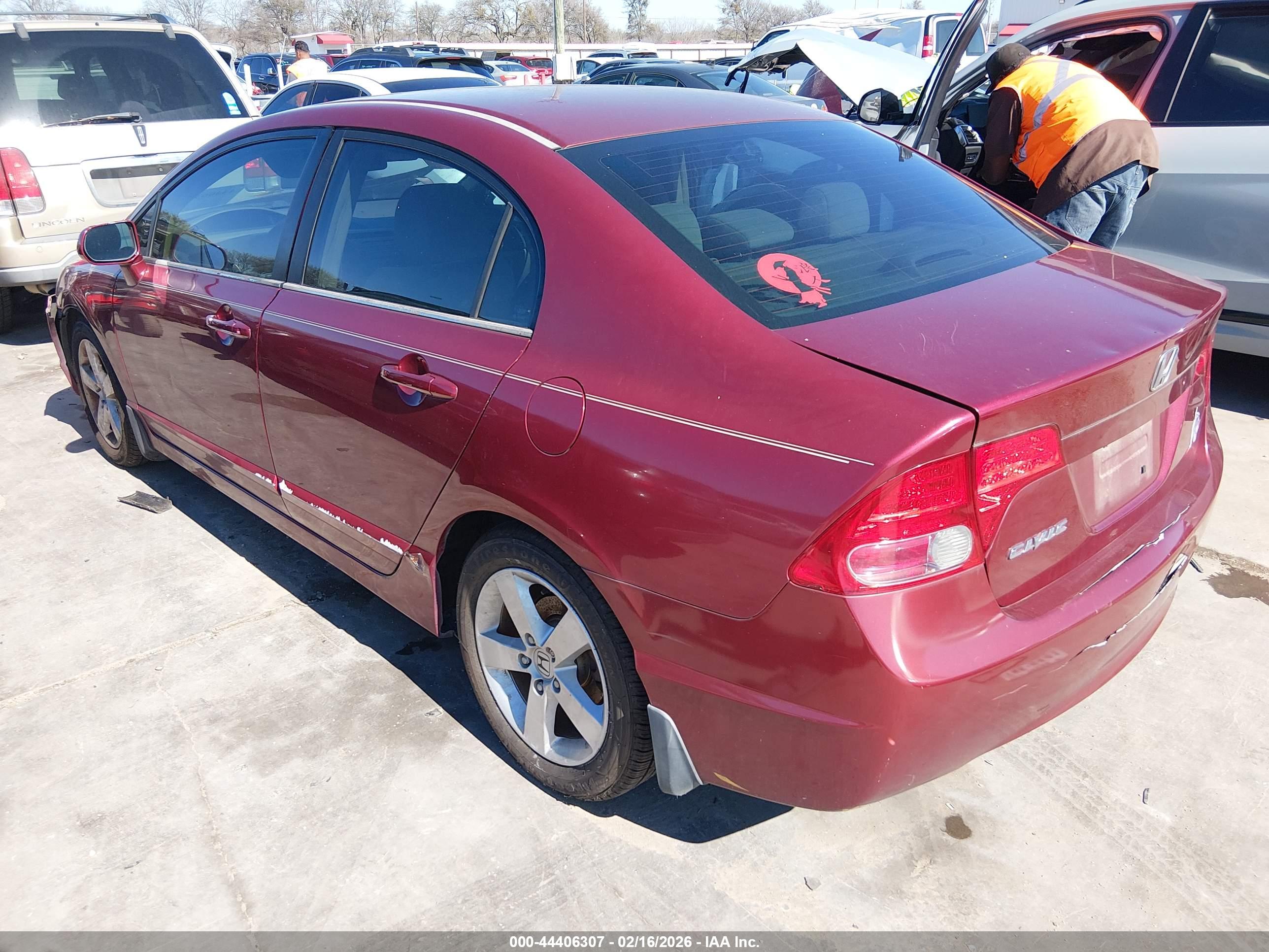 HONDA CIVIC image 3