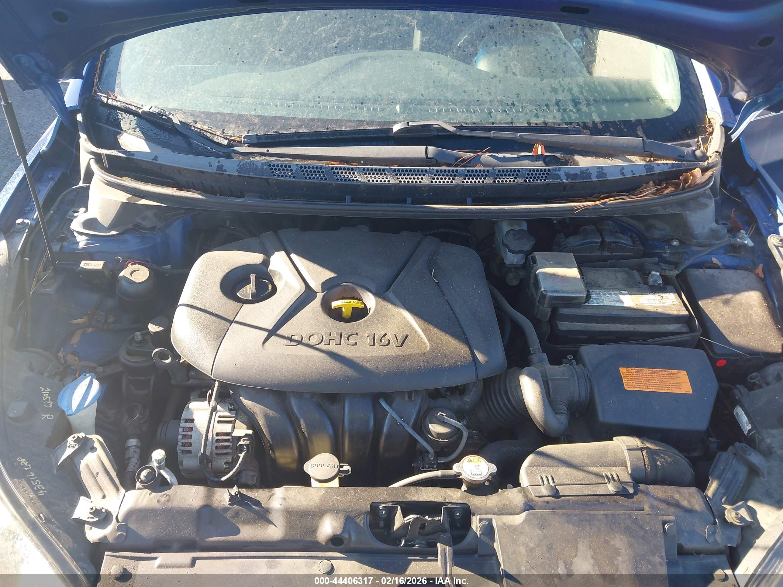 HYUNDAI ELANTRA image 10