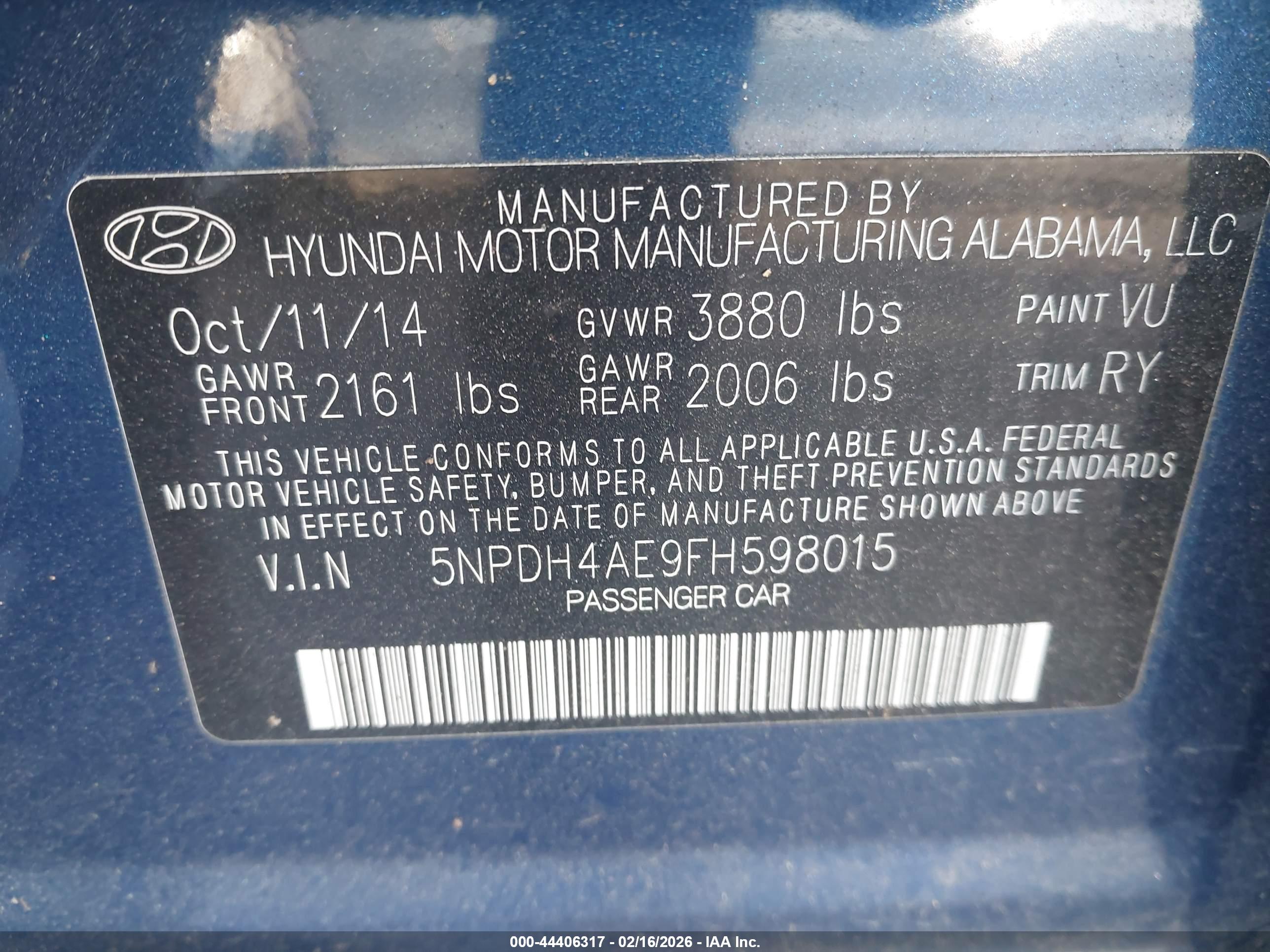 HYUNDAI ELANTRA image 9