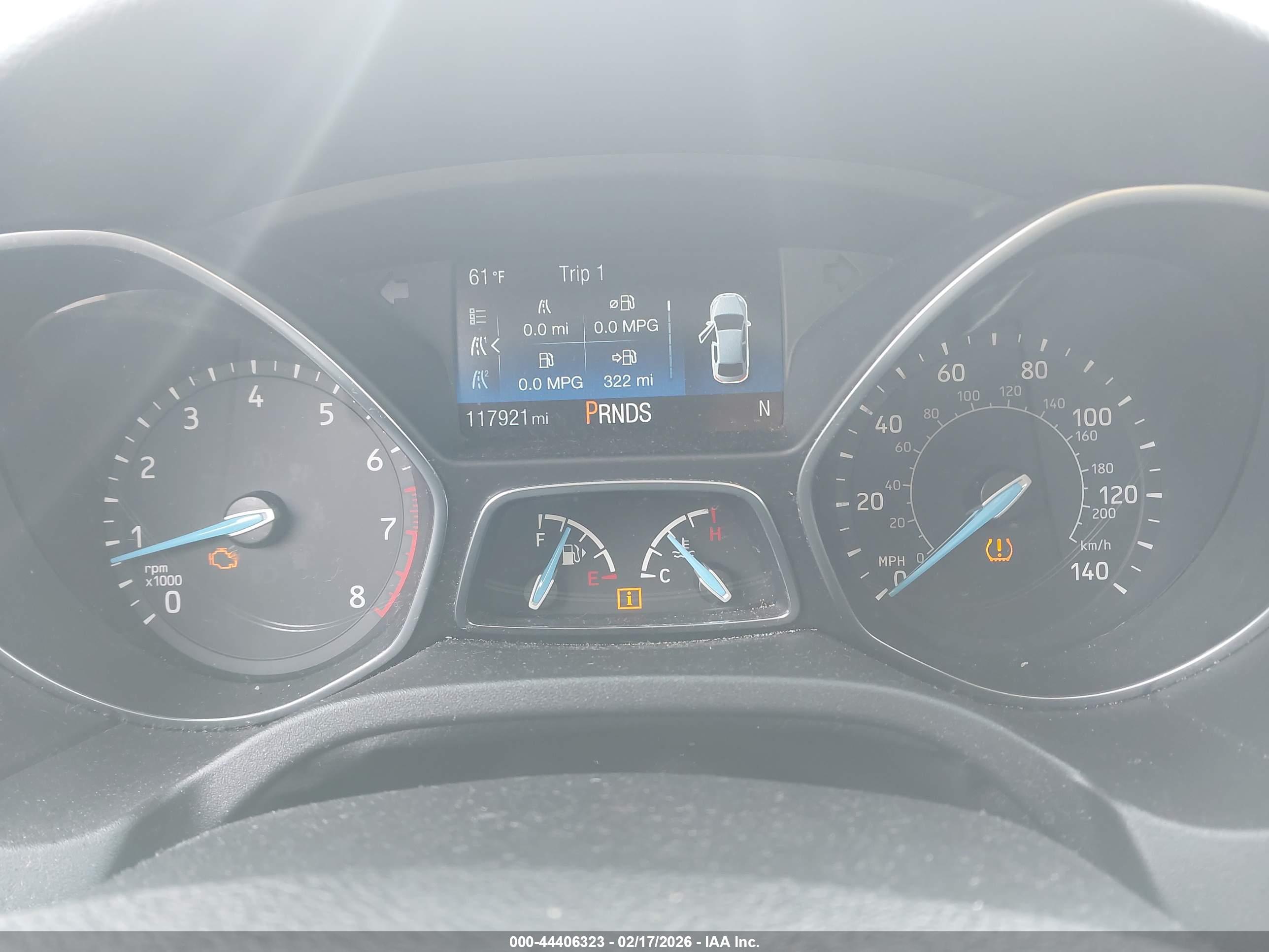 FORD FOCUS image 7