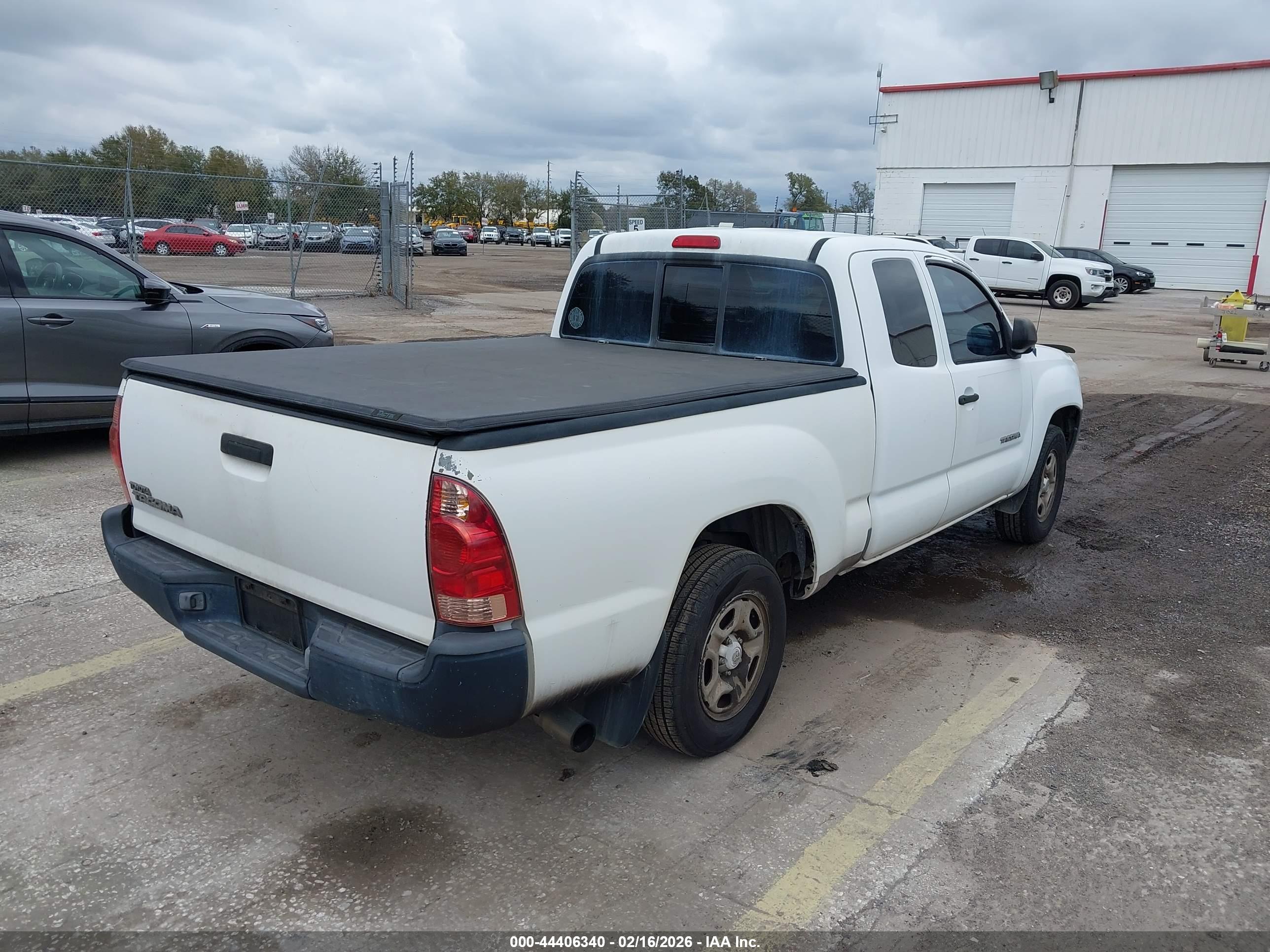 TOYOTA TACOMA image 4