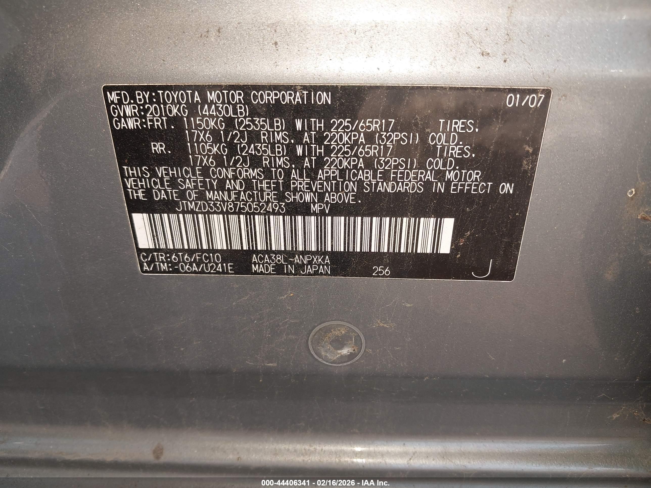 TOYOTA RAV4 image 9