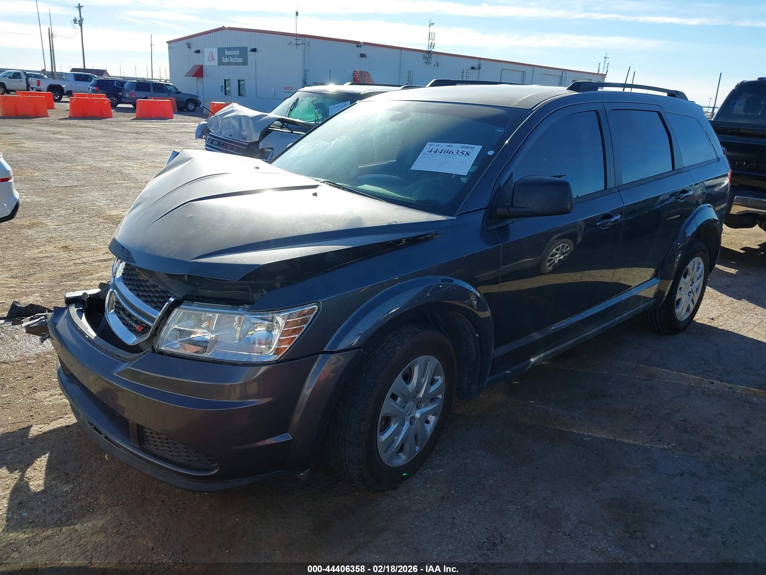 DODGE JOURNEY image 2