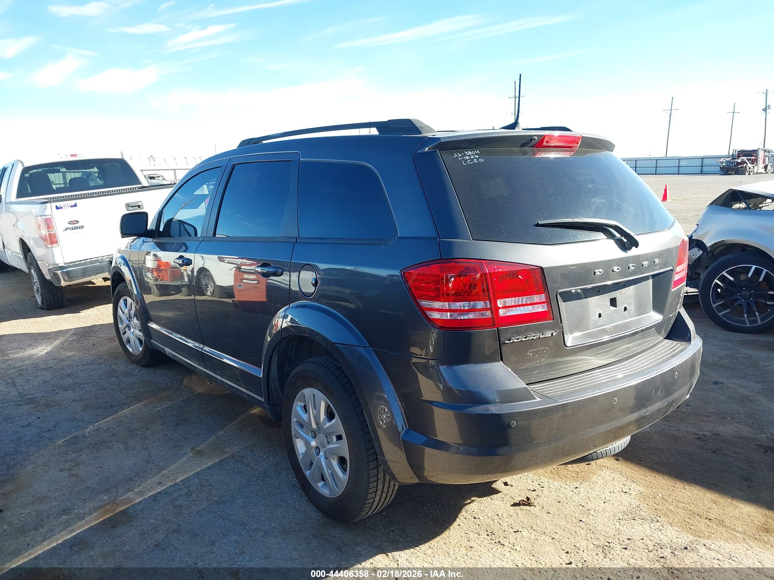 DODGE JOURNEY image 3