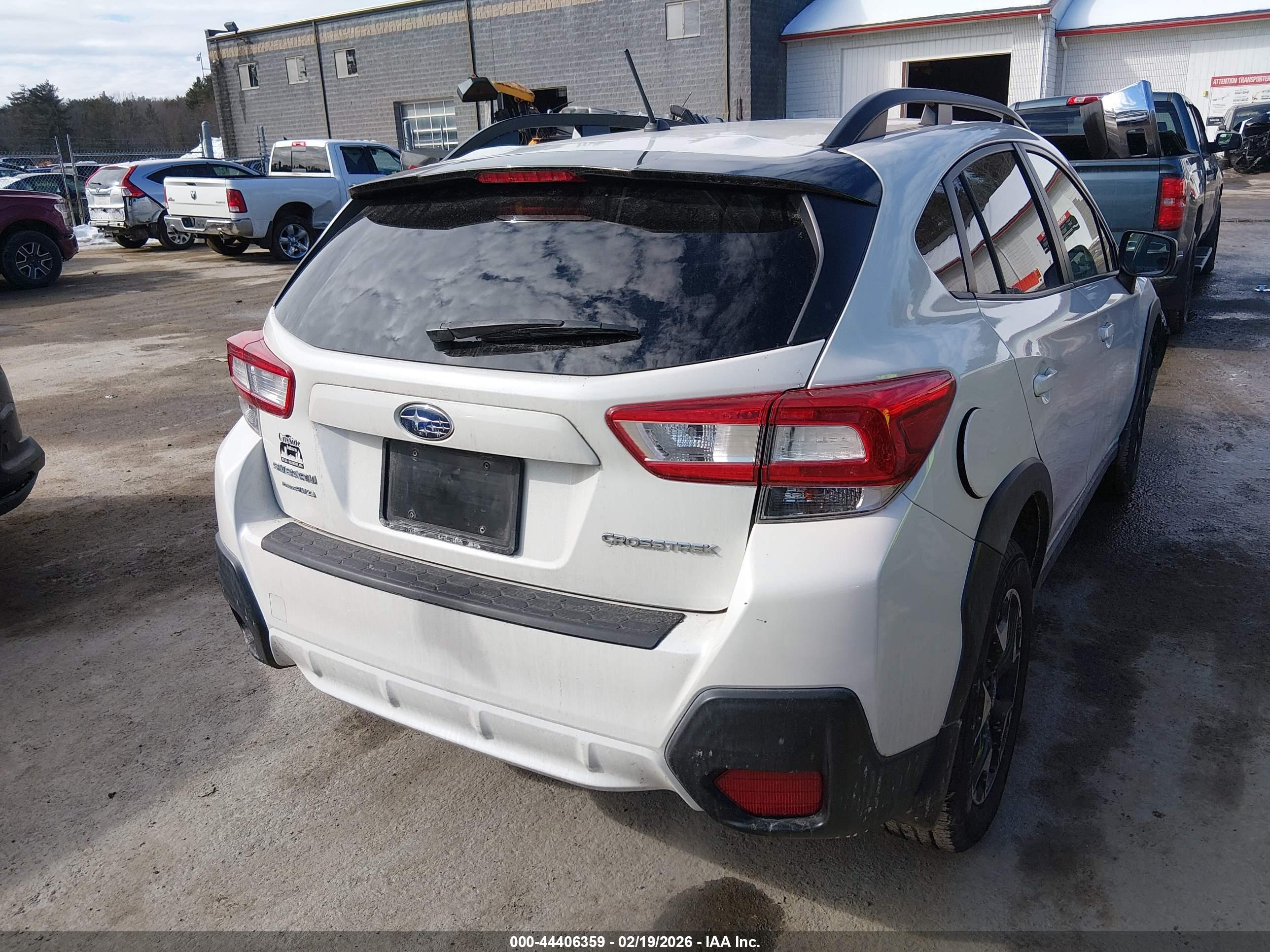 SUBARU CROSSTREK image 4