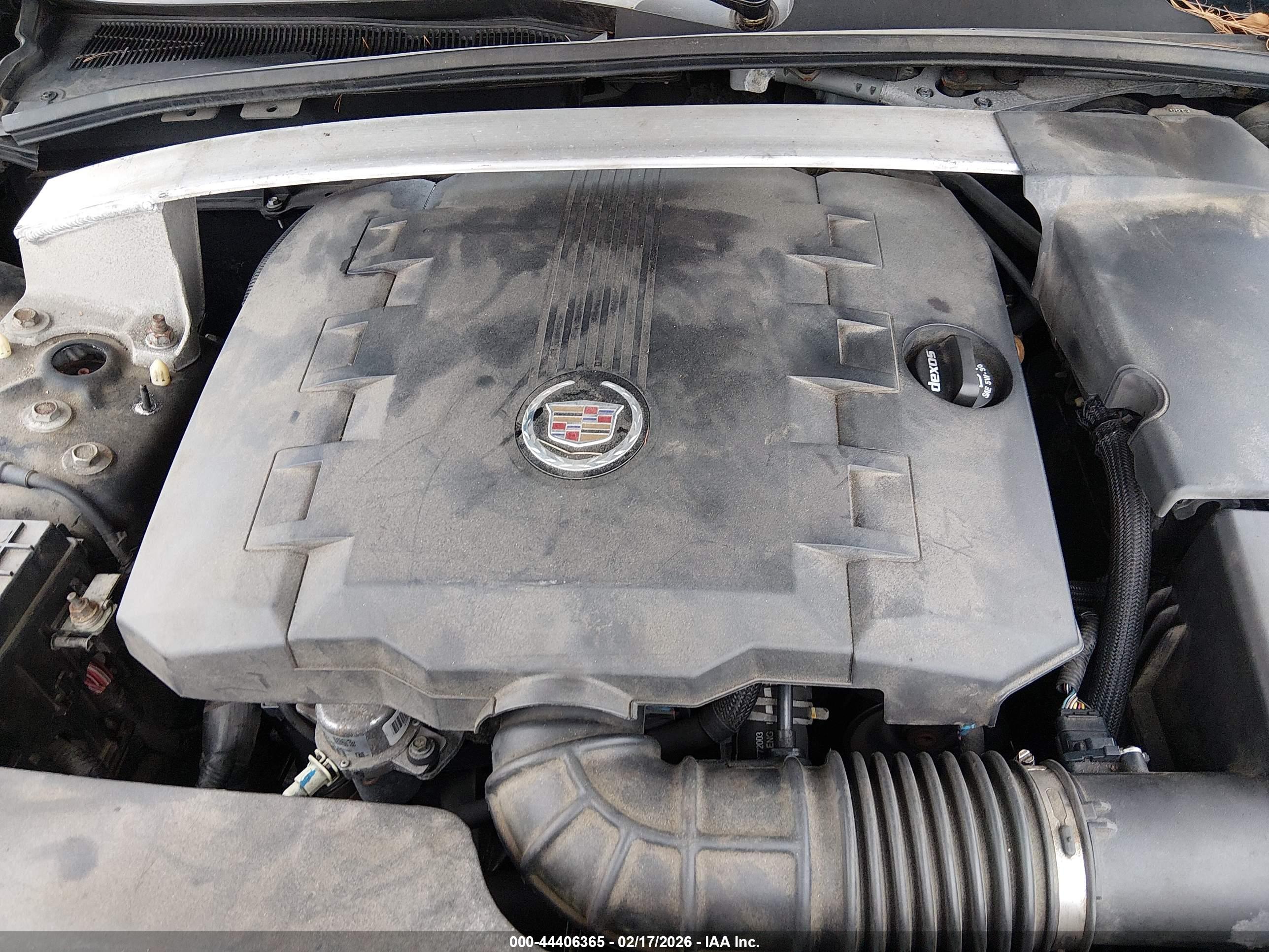 CADILLAC CTS image 10