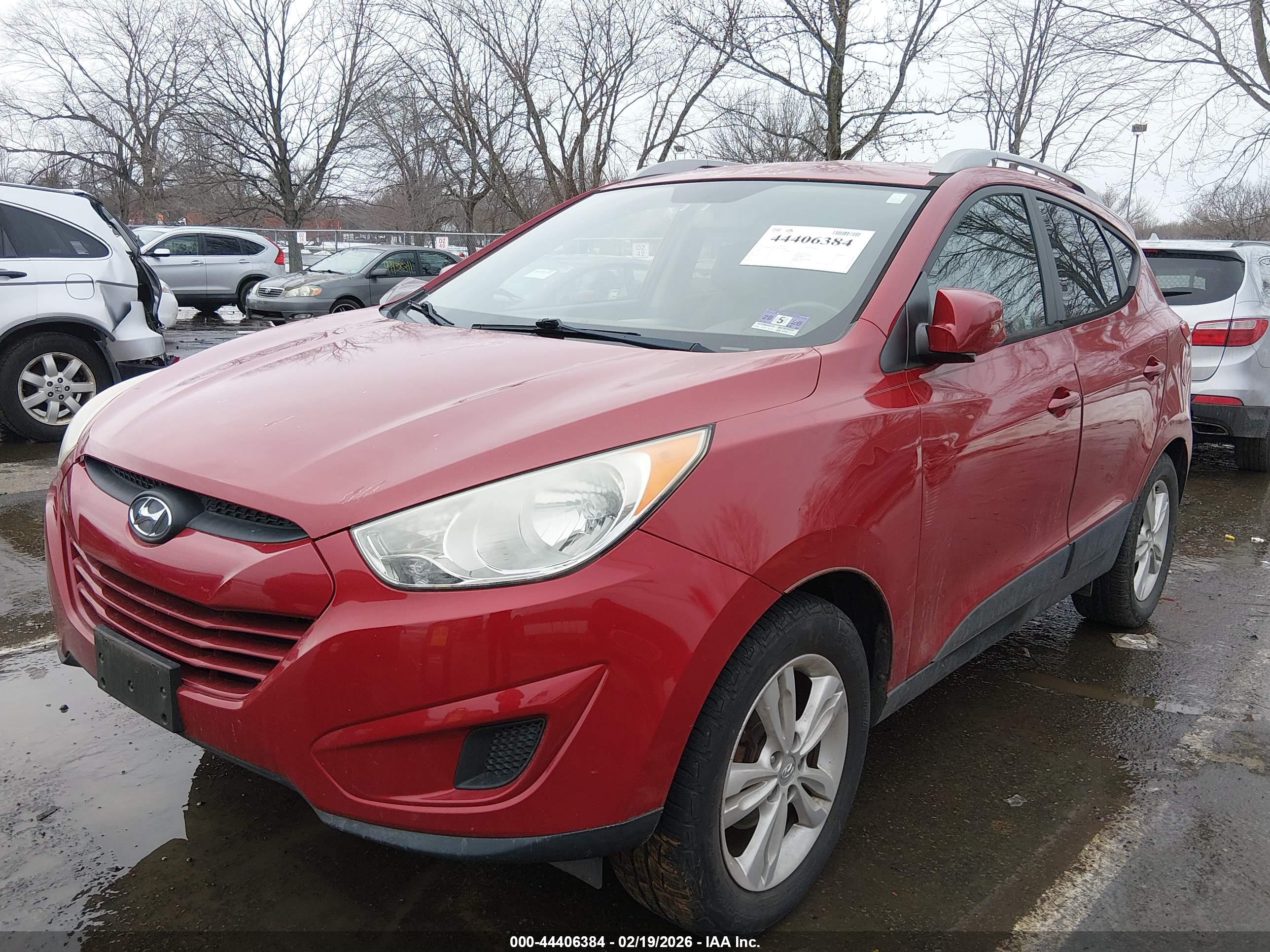 HYUNDAI TUCSON image 2