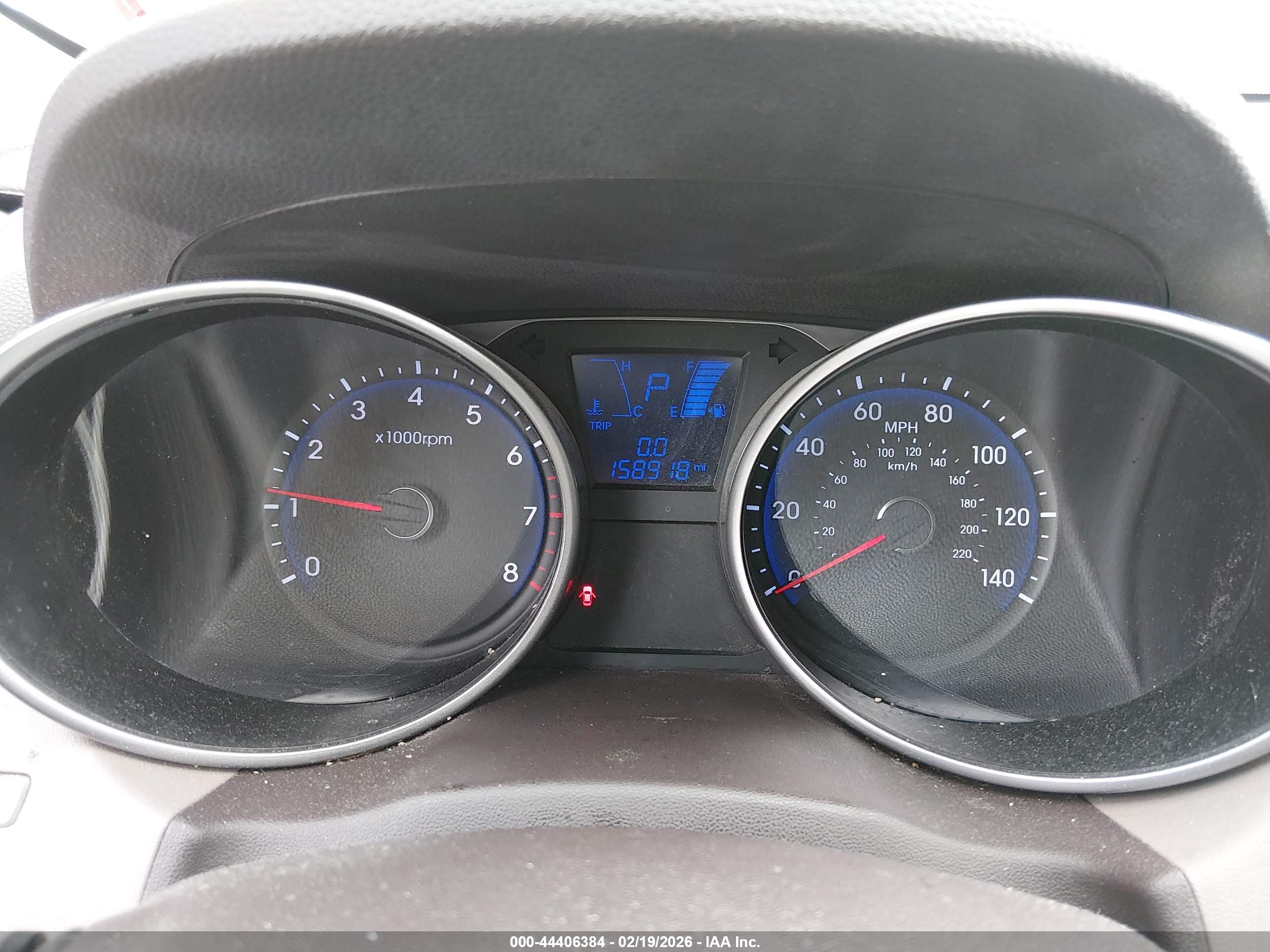 HYUNDAI TUCSON image 7