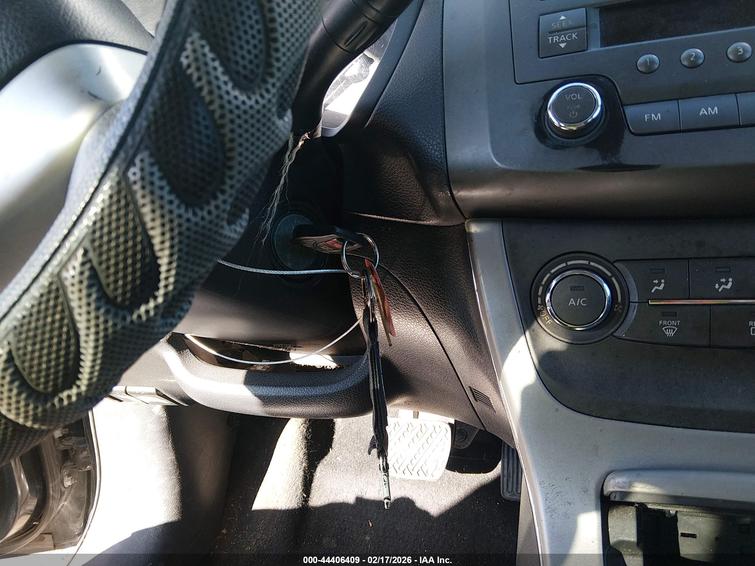 NISSAN SENTRA image 11