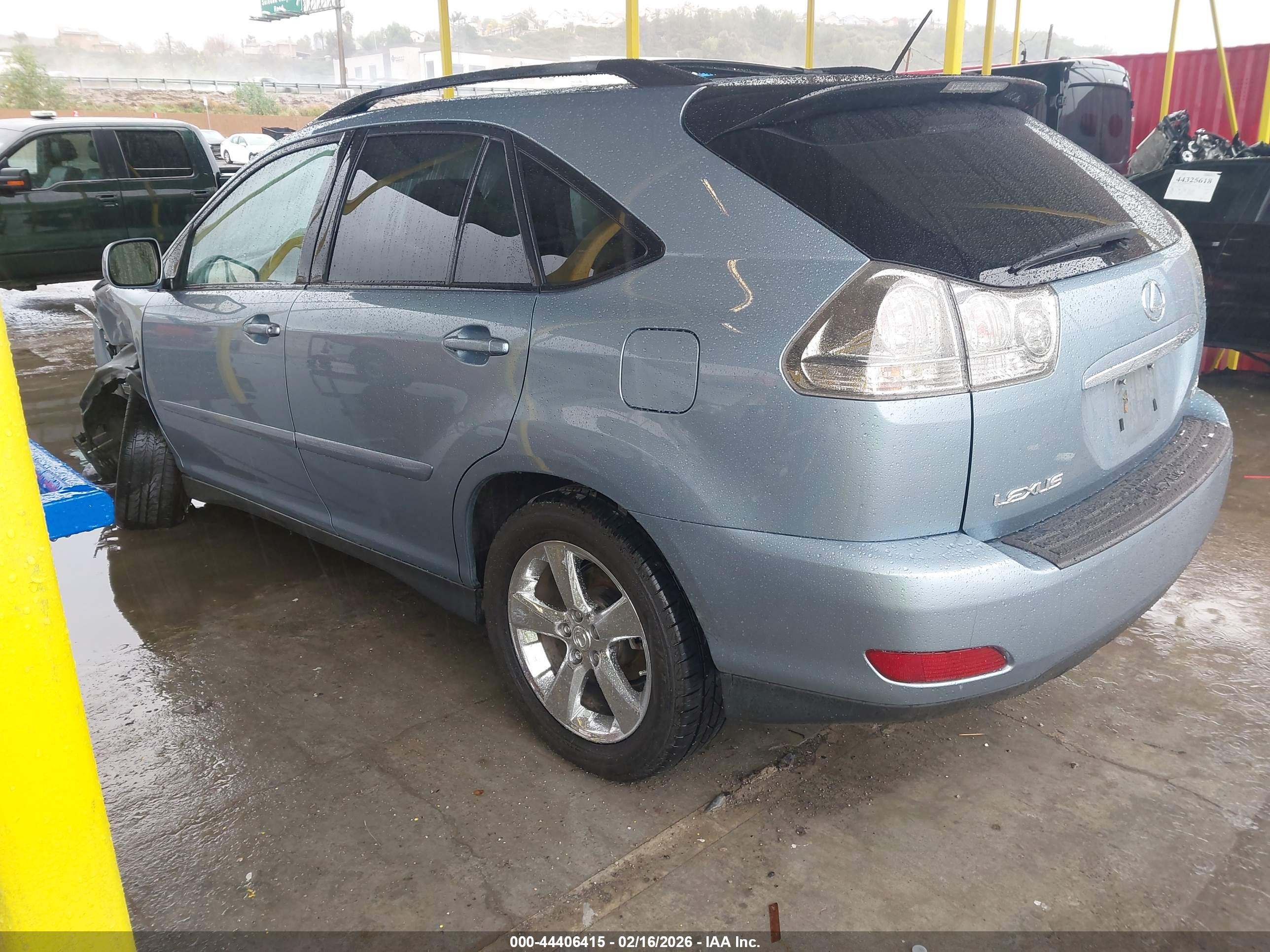 LEXUS RX image 3