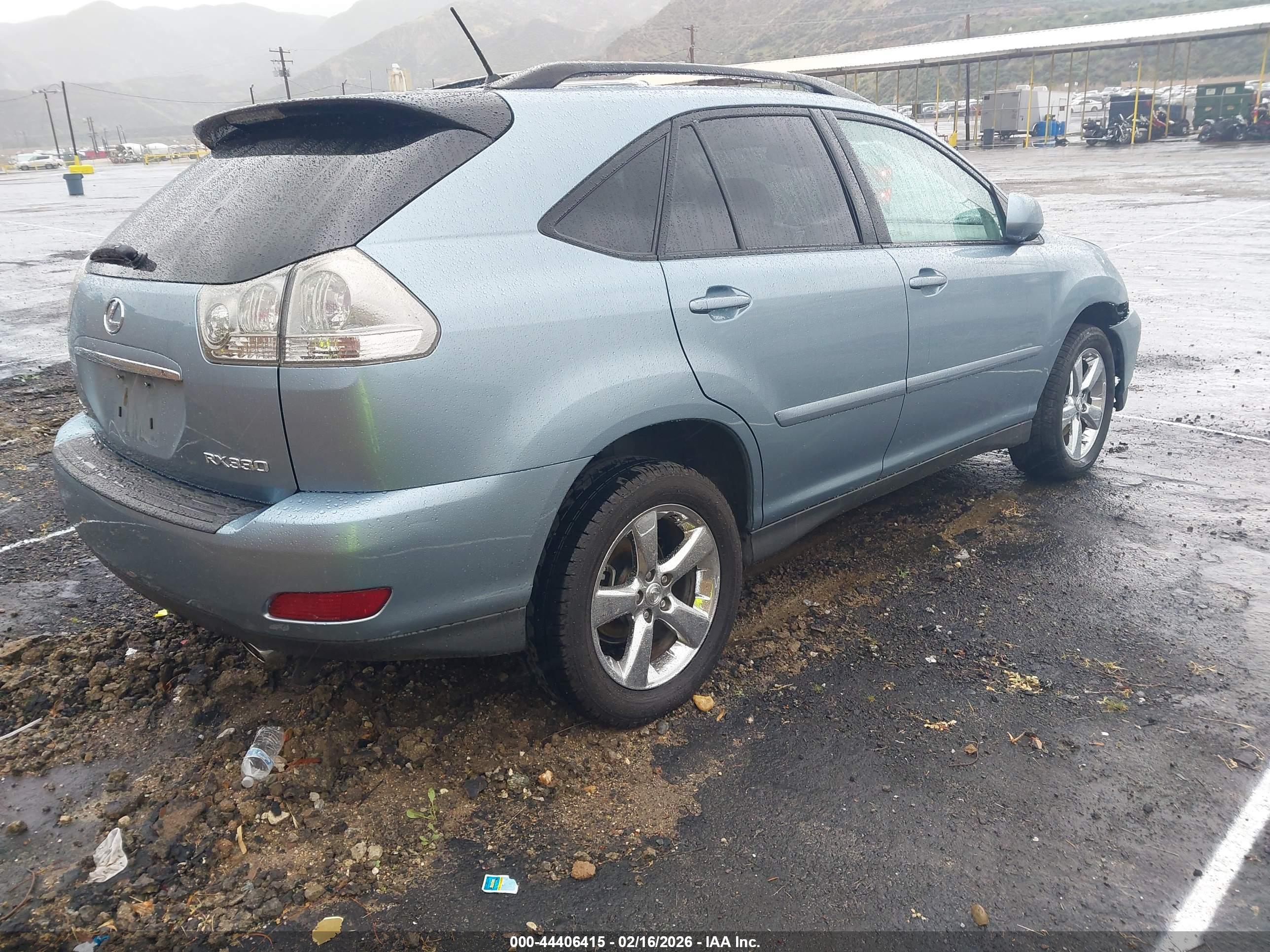 LEXUS RX image 4