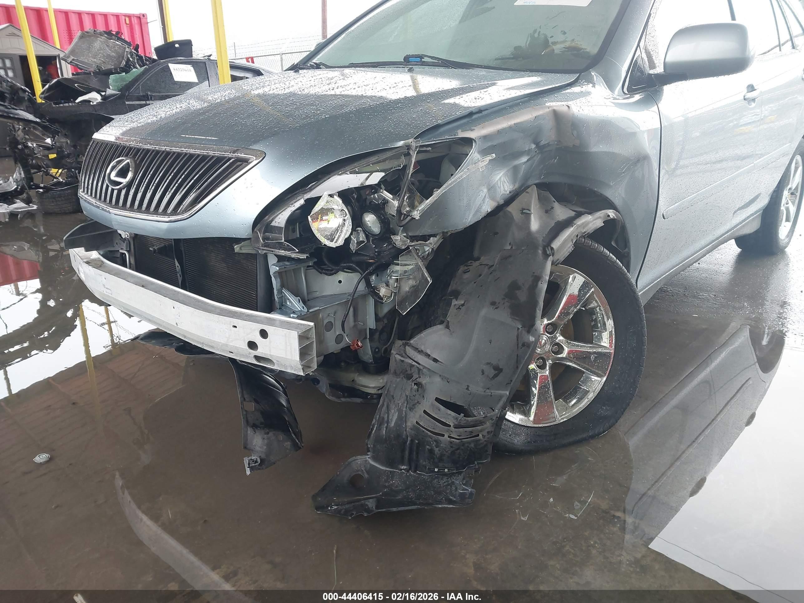LEXUS RX image 6