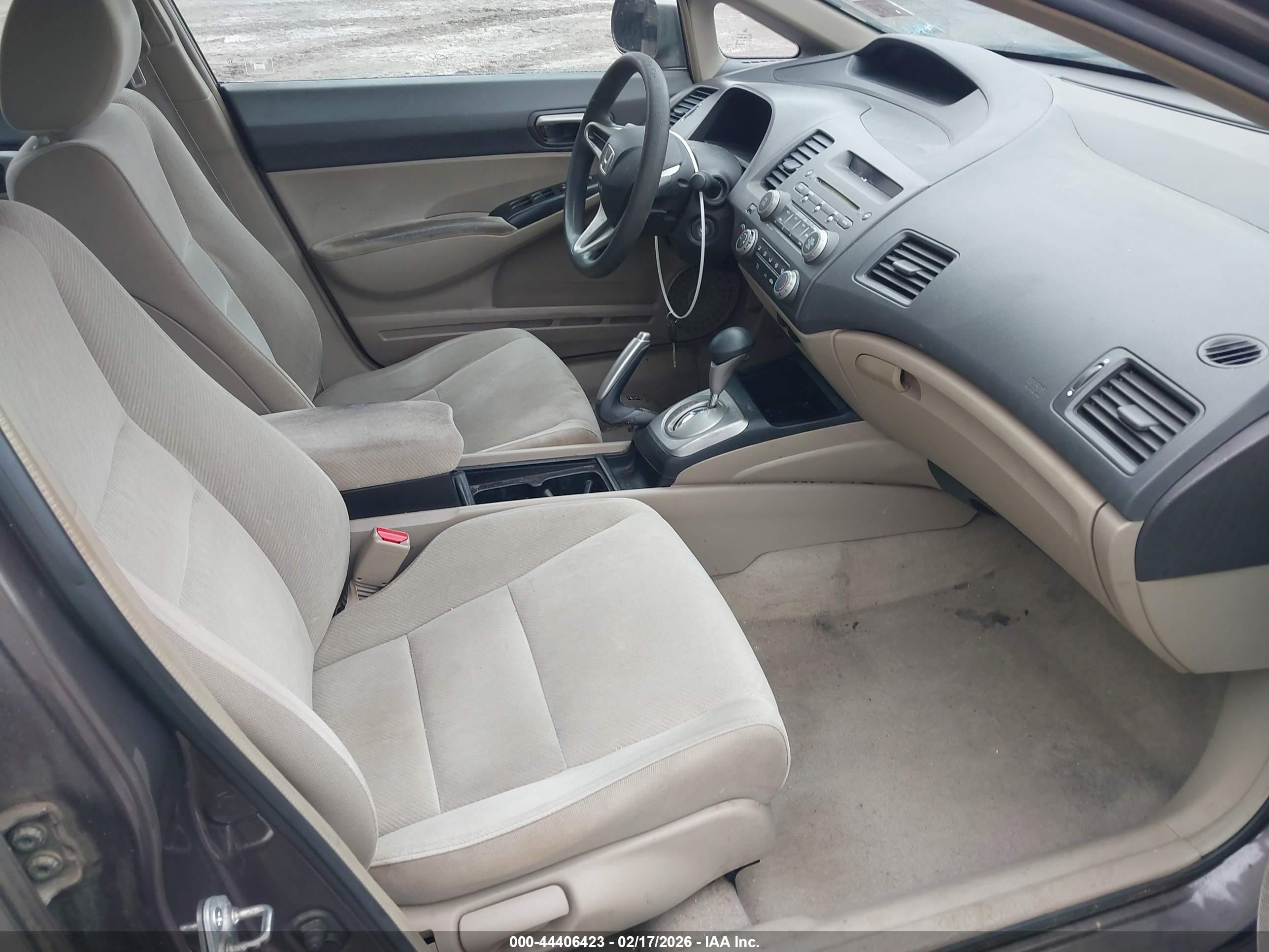 HONDA CIVIC image 5