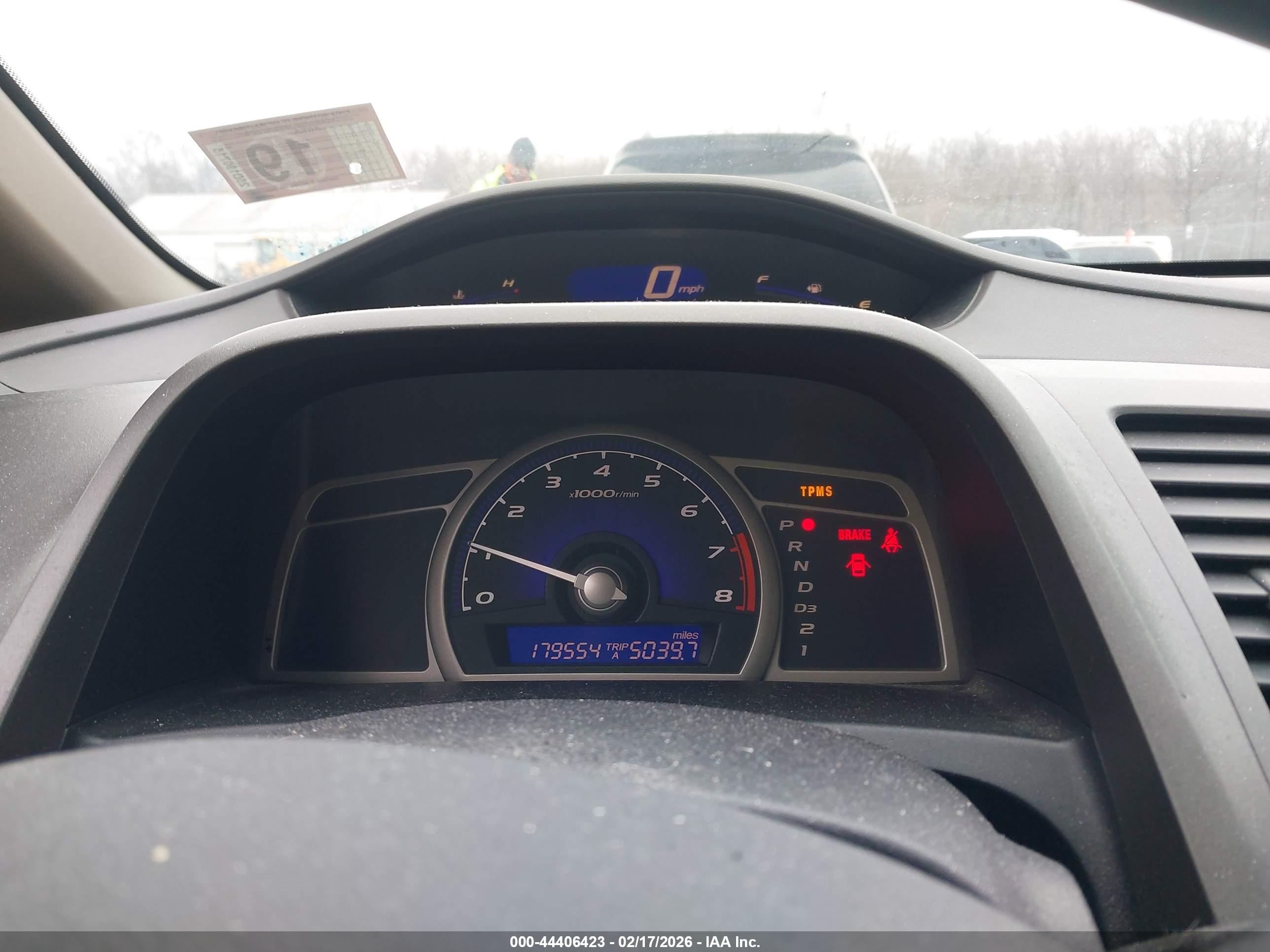 HONDA CIVIC image 7