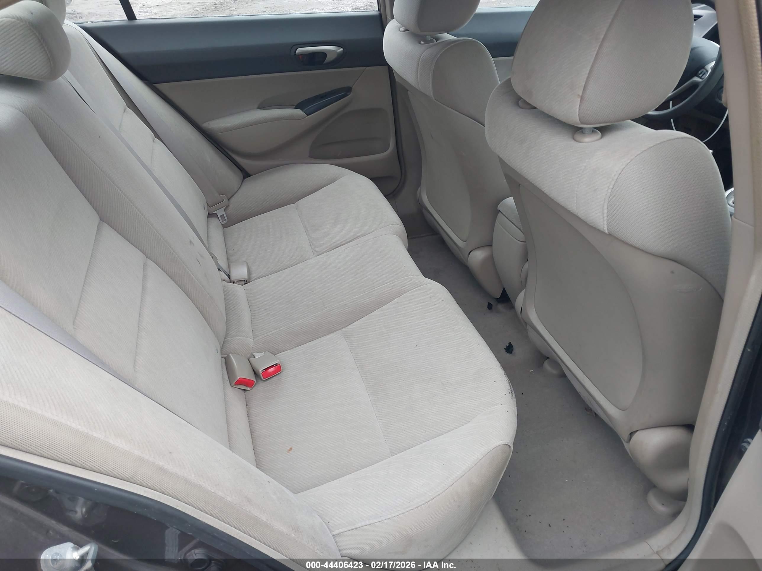 HONDA CIVIC image 8