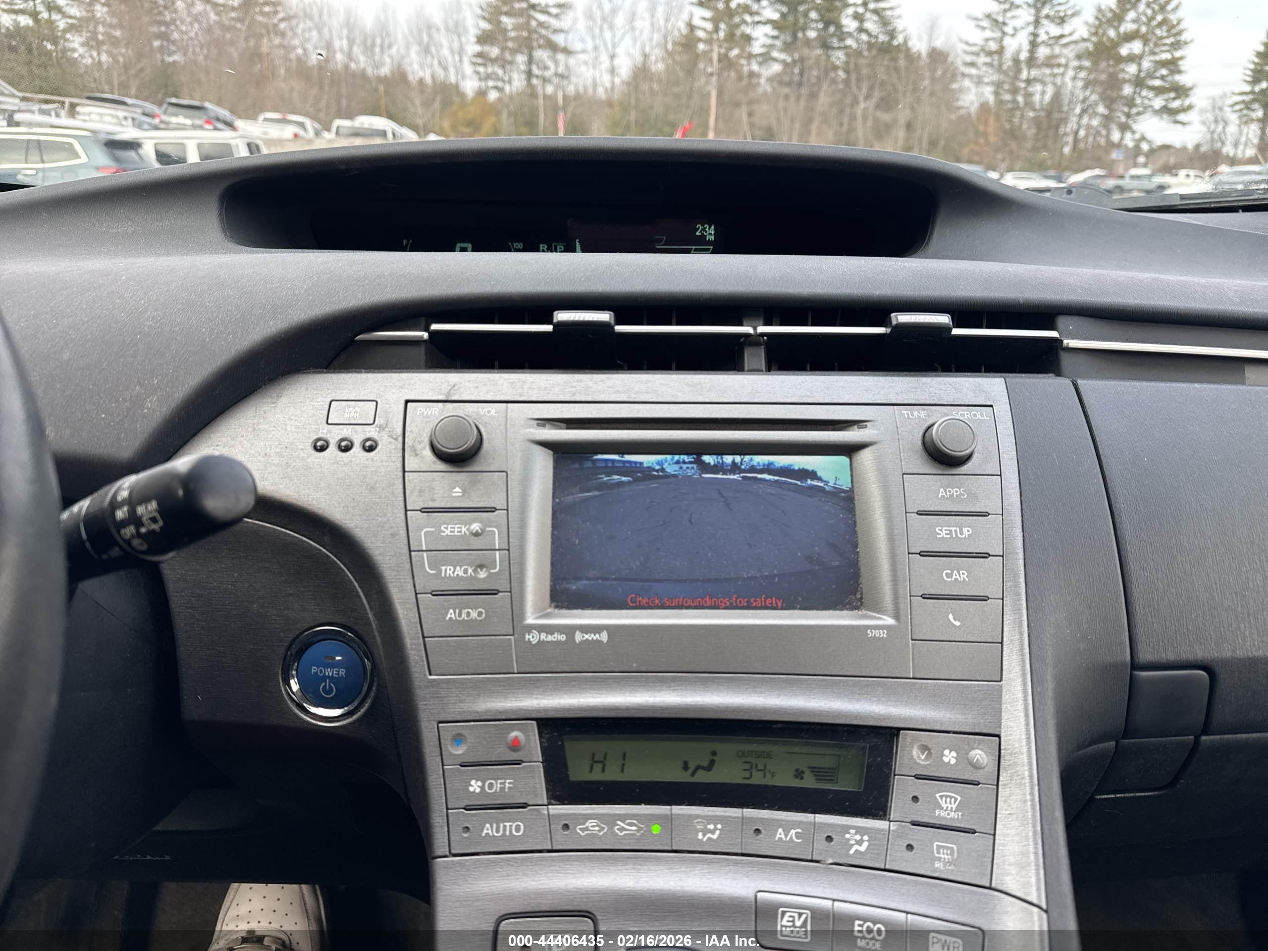 TOYOTA PRIUS image 6