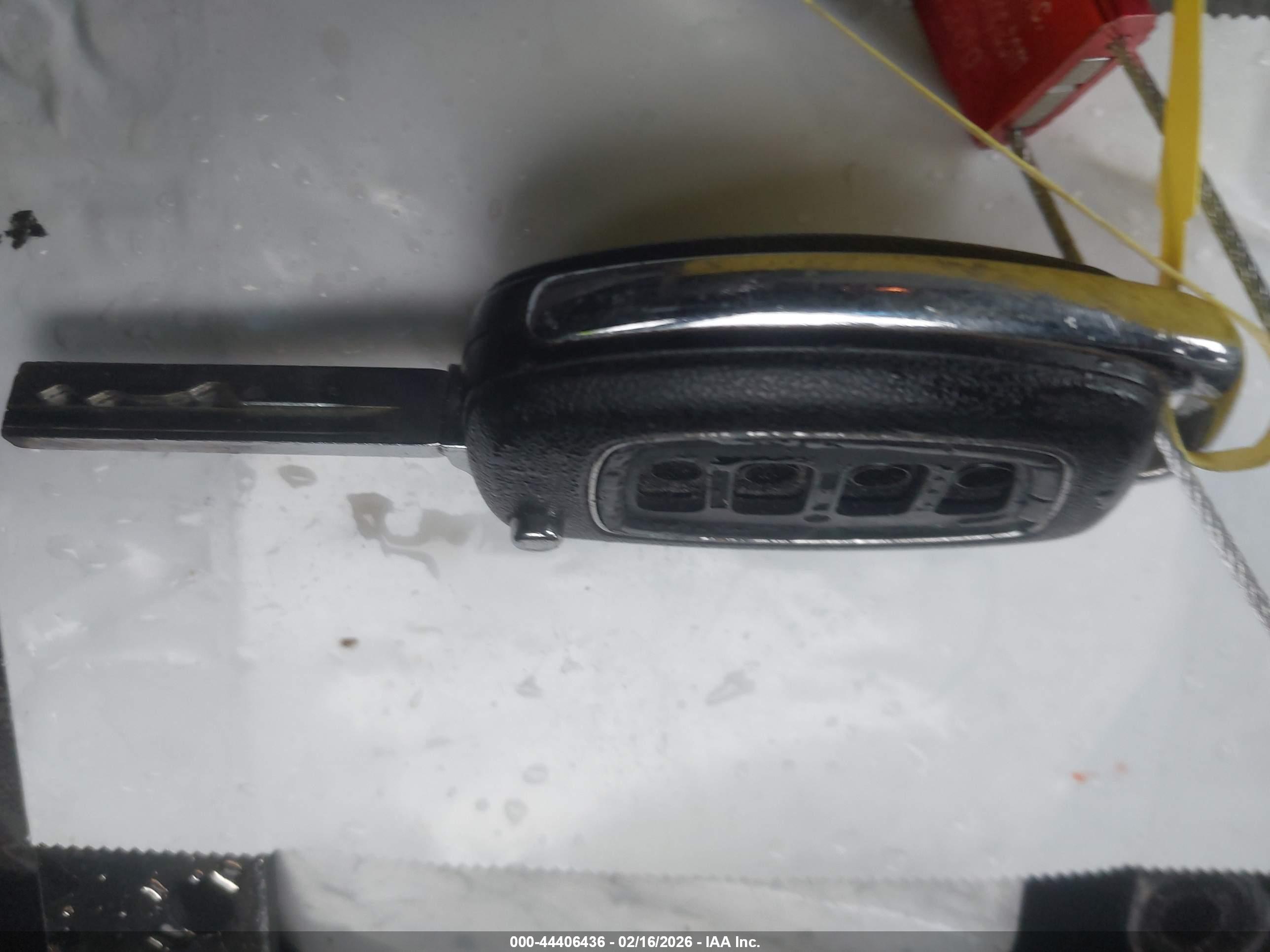 HYUNDAI SANTA image 11