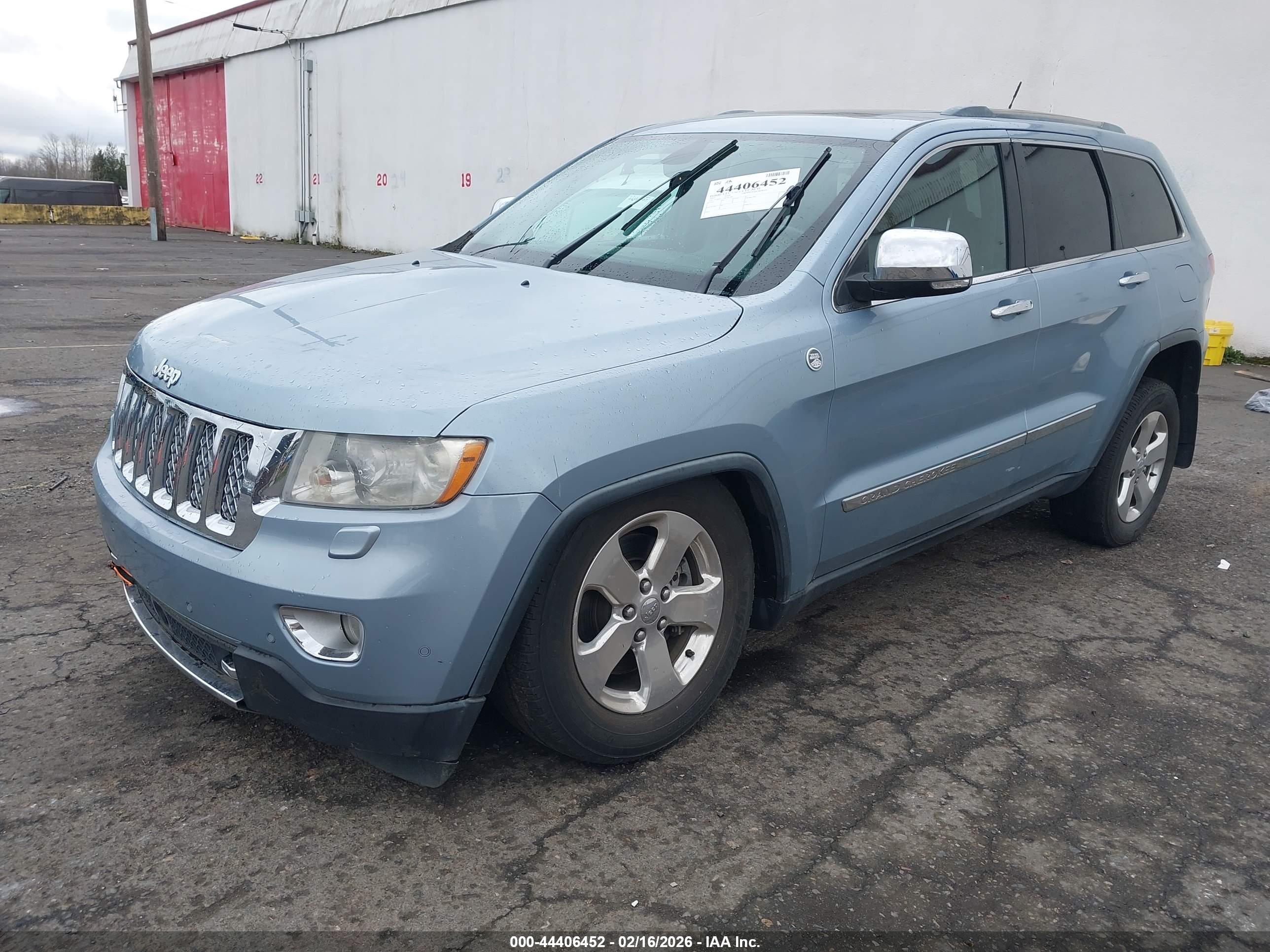 JEEP GRAND image 2