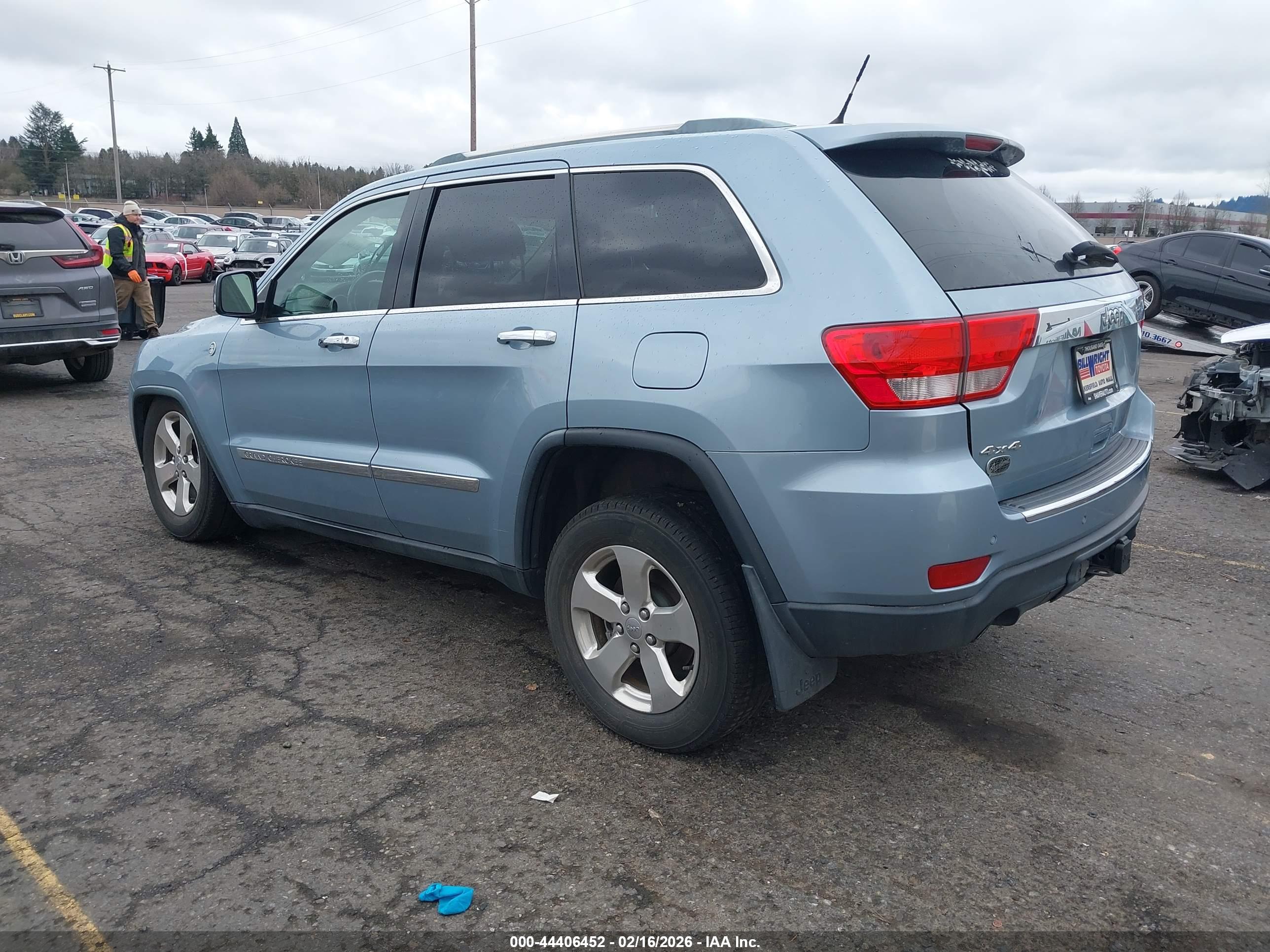JEEP GRAND image 3