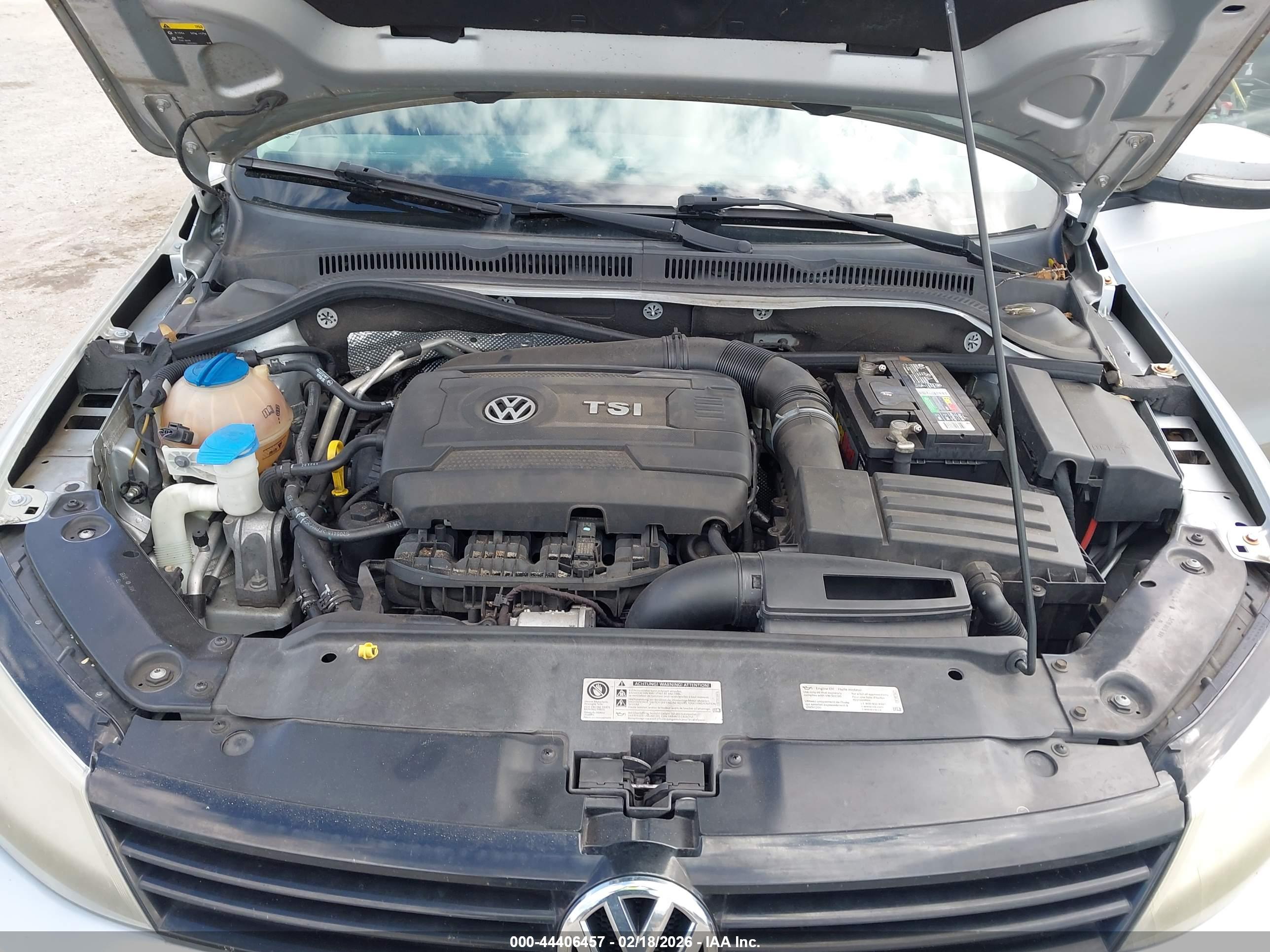 VOLKSWAGEN JETTA image 10